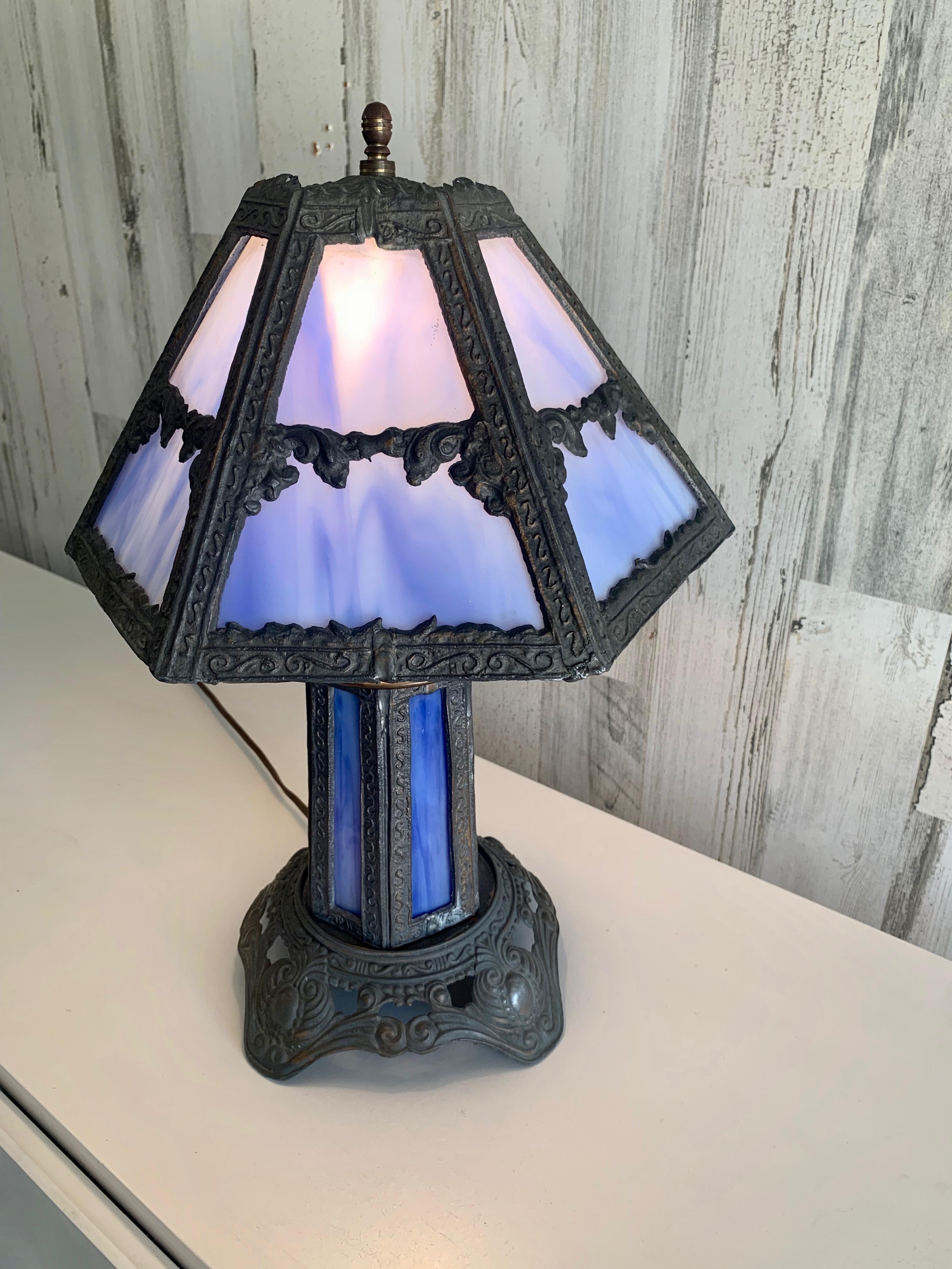 Tischlampe aus Schlackenglas aus dem frühen 20. Jahrhundert im Angebot 5