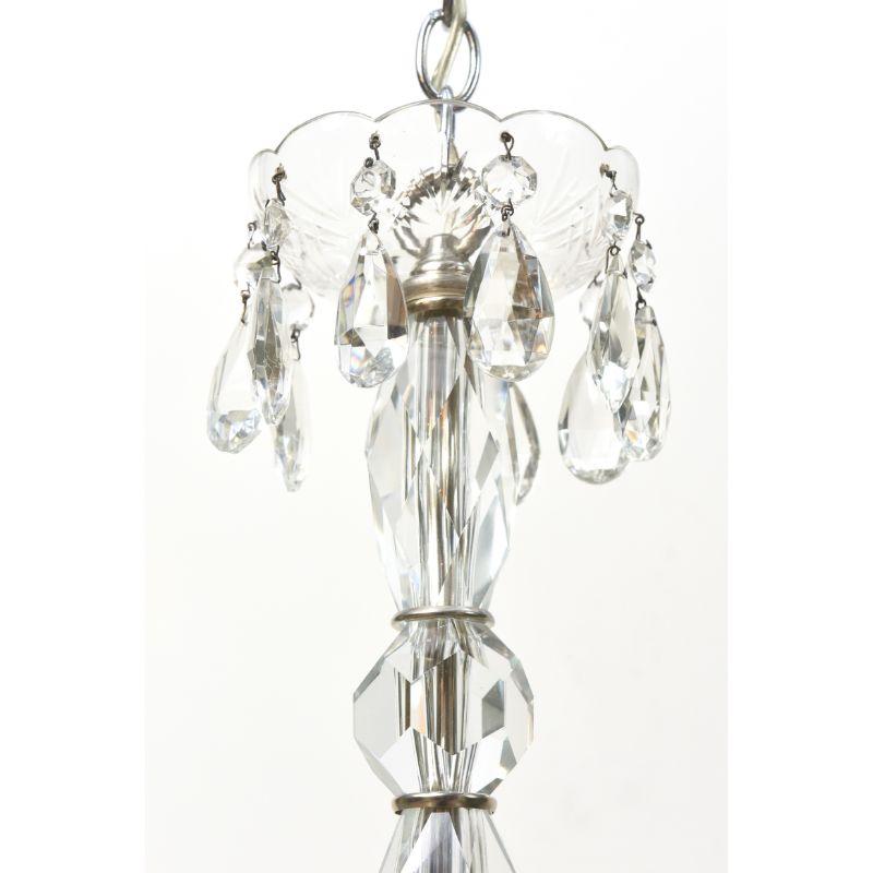 Anfang des 20. Jahrhunderts Kleiner böhmischer Kristallkronleuchter im Art-Deco-Stil 1