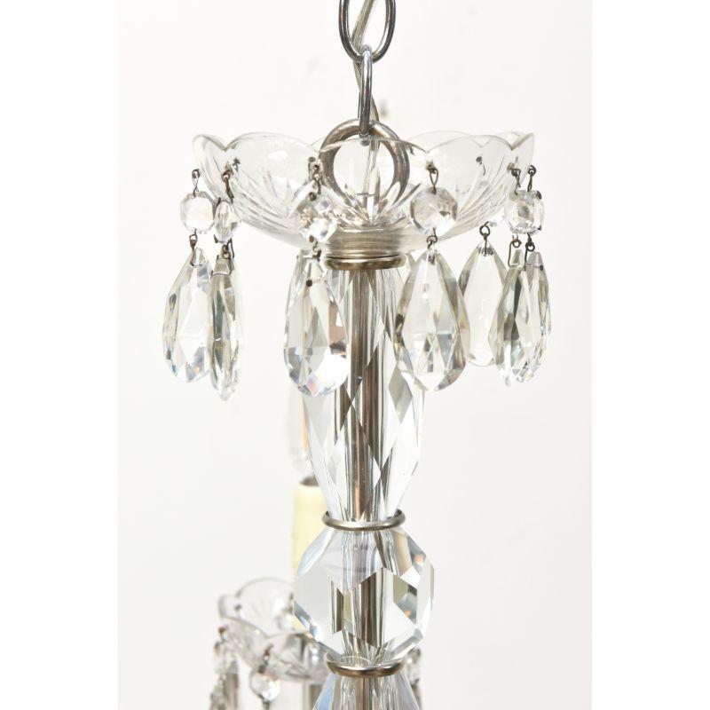 Anfang des 20. Jahrhunderts Kleiner böhmischer Kristallkronleuchter im Art-Deco-Stil 4