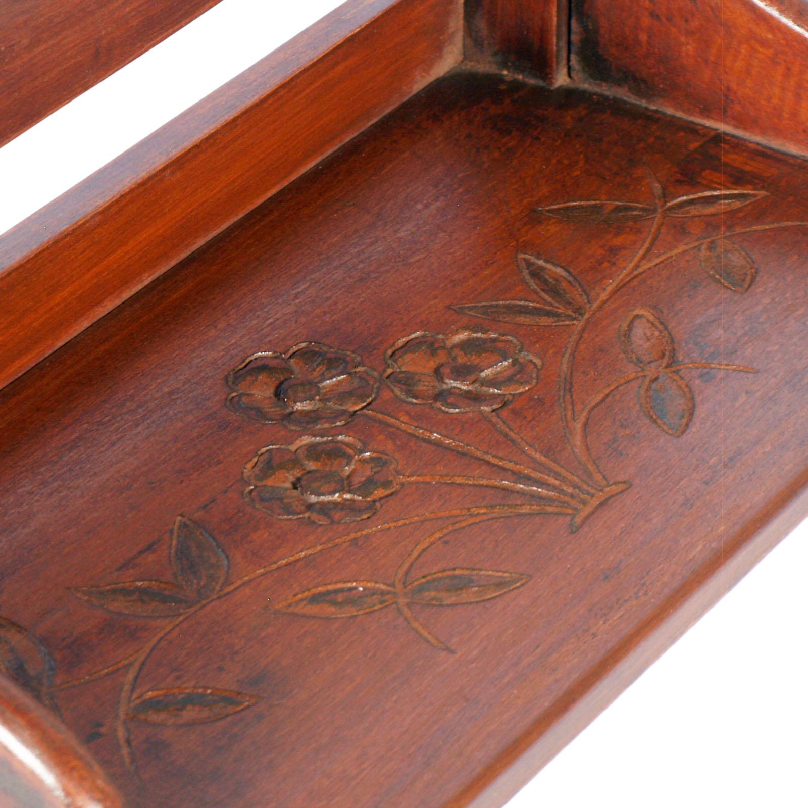 Italian Early 20th Century Small Tyrolean Wall Shelf, Art Nouveau, in Hand Carved Walnut For Sale