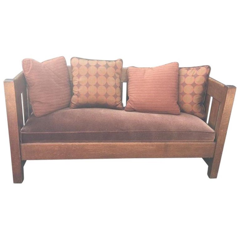 Early 20th Century Sofa Phoenix Furniture Company For Sale at 1stdibs