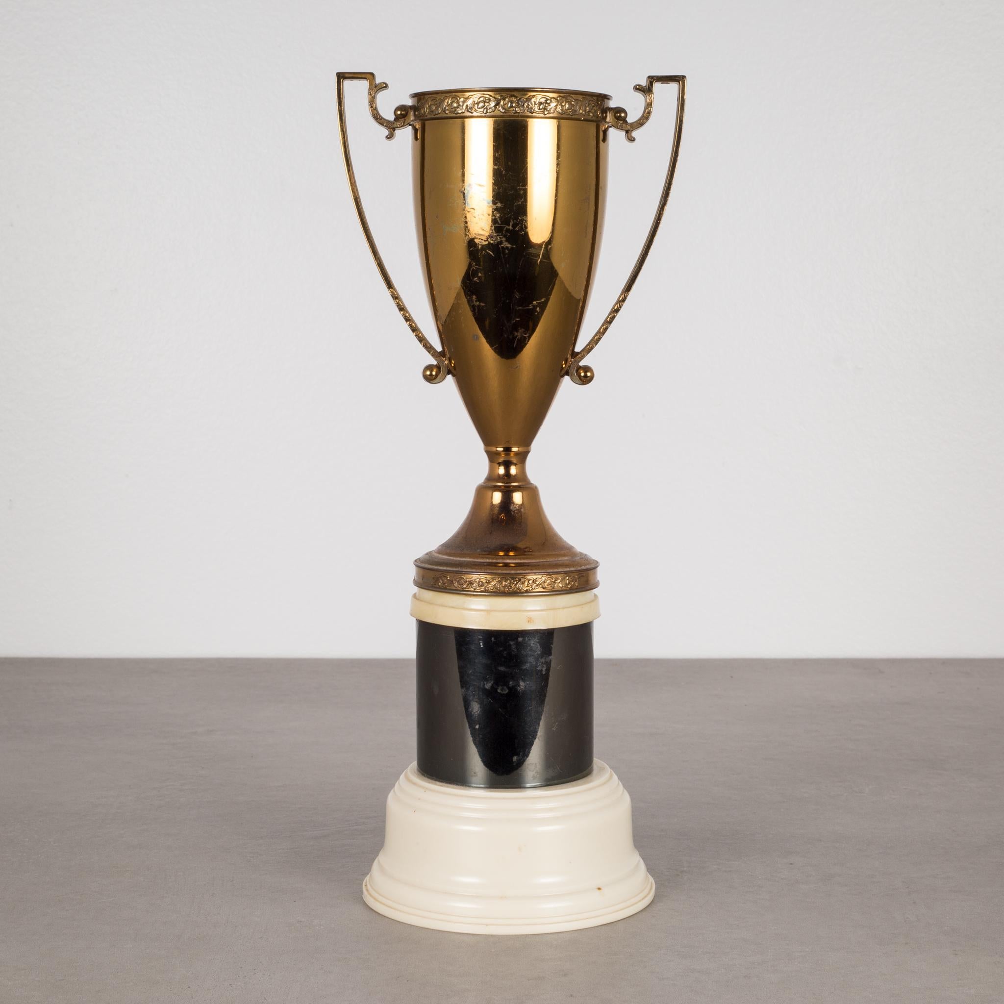 North American Early 20th Century Solid Brass and Bakelite Loving Cup Trophy, circa 1930s