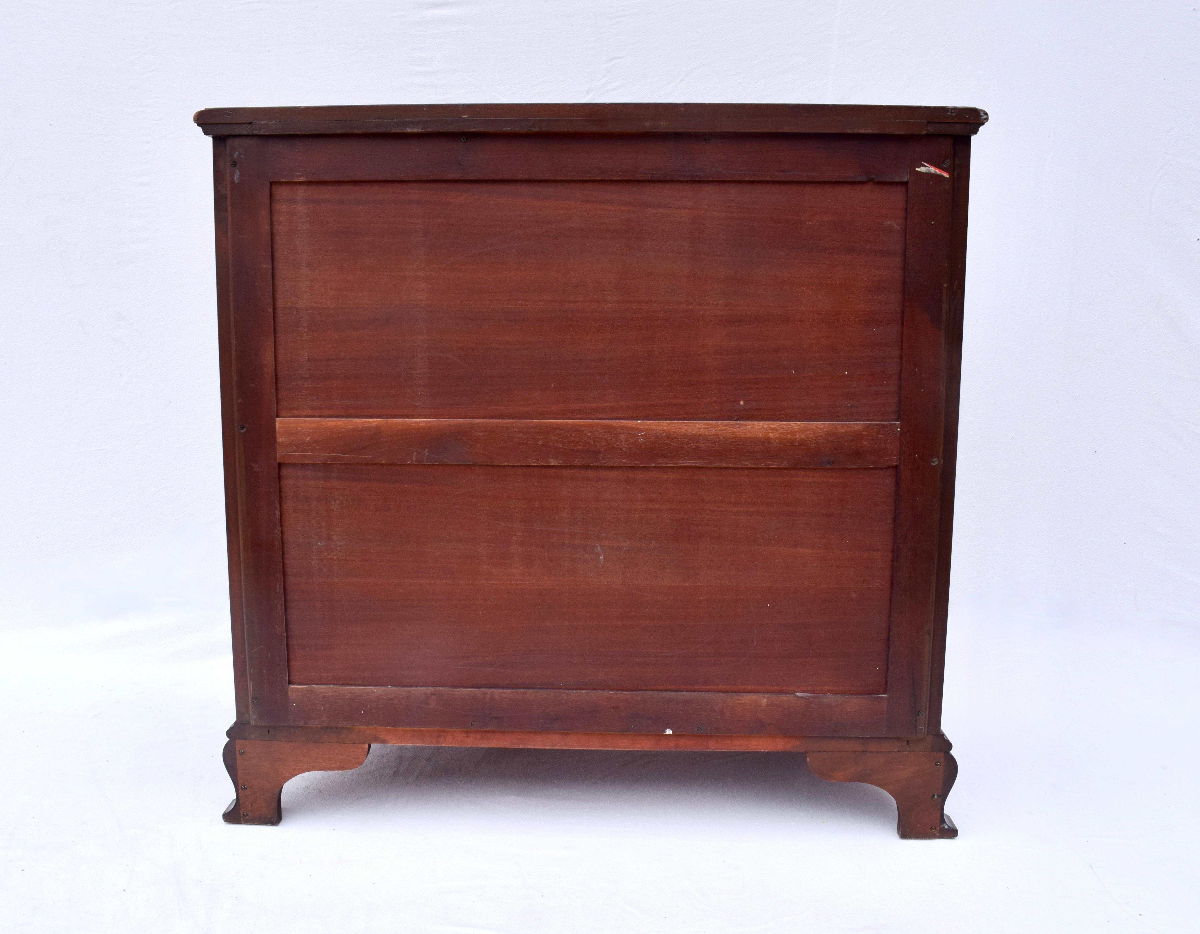 Early 20th Century Solid Mahogany Chippendale Dresser 7