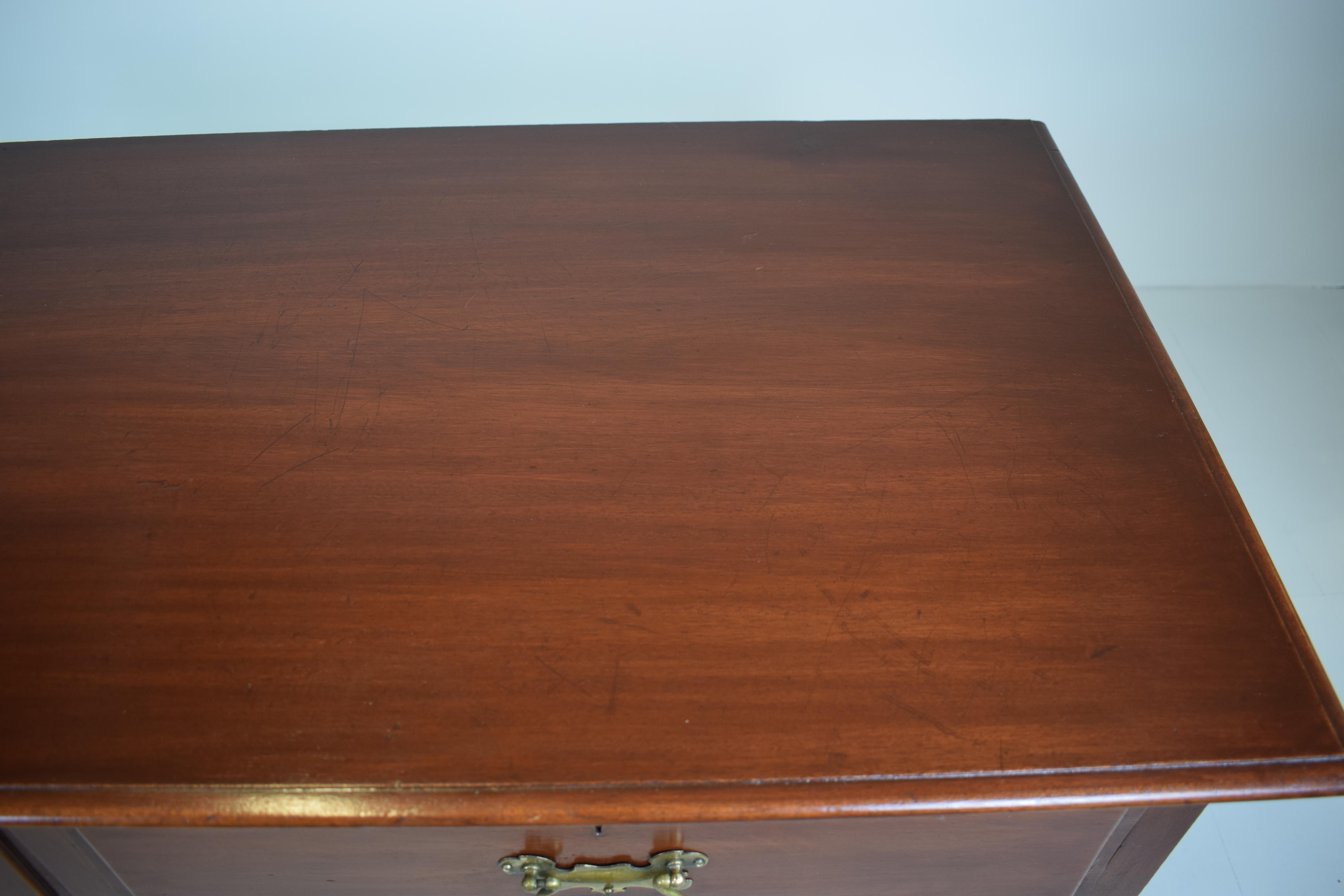 Early 20th Century Solid Mahogany Chippendale Dresser For Sale 8