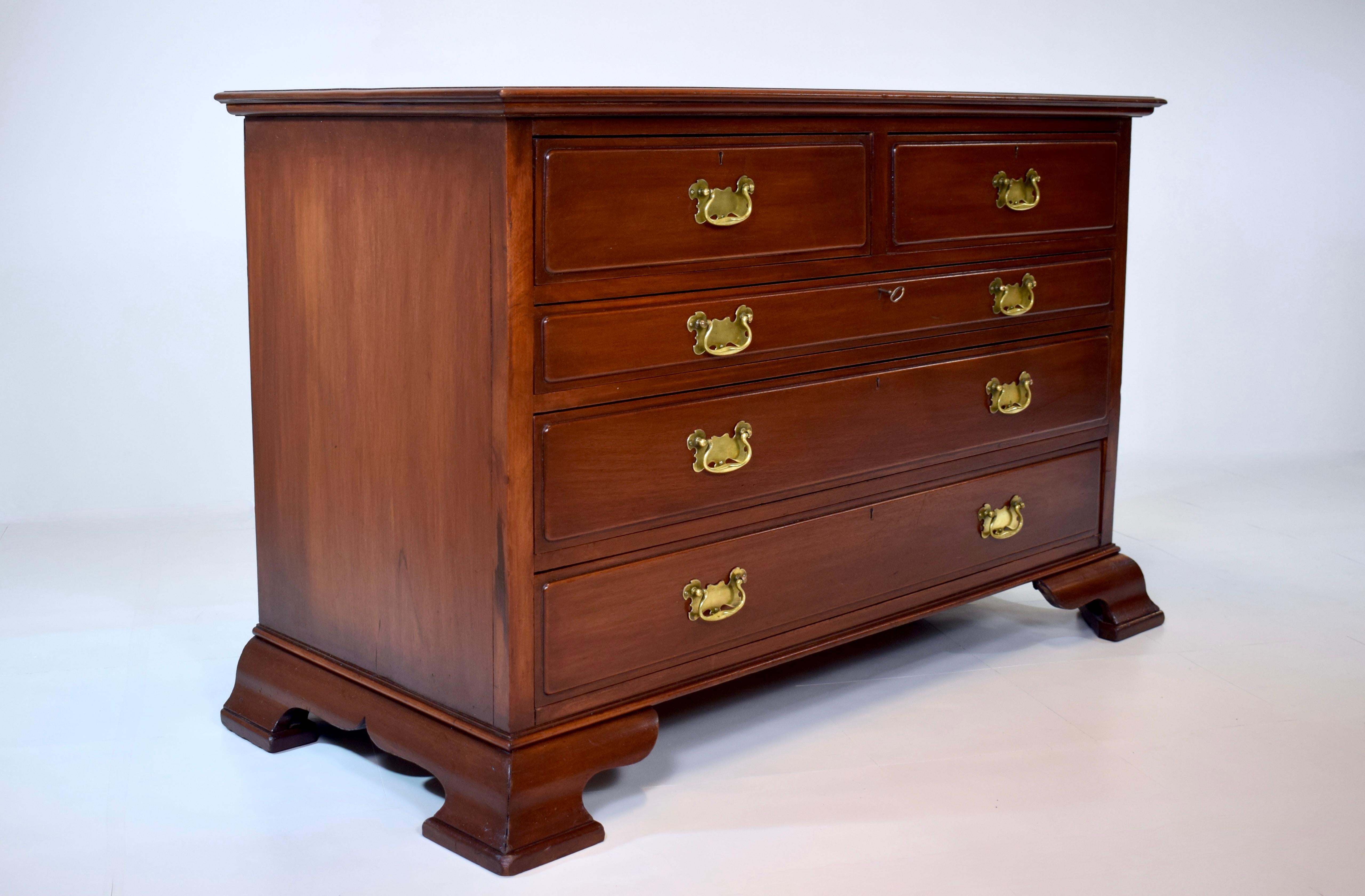 American Early 20th Century Solid Mahogany Chippendale Dresser For Sale