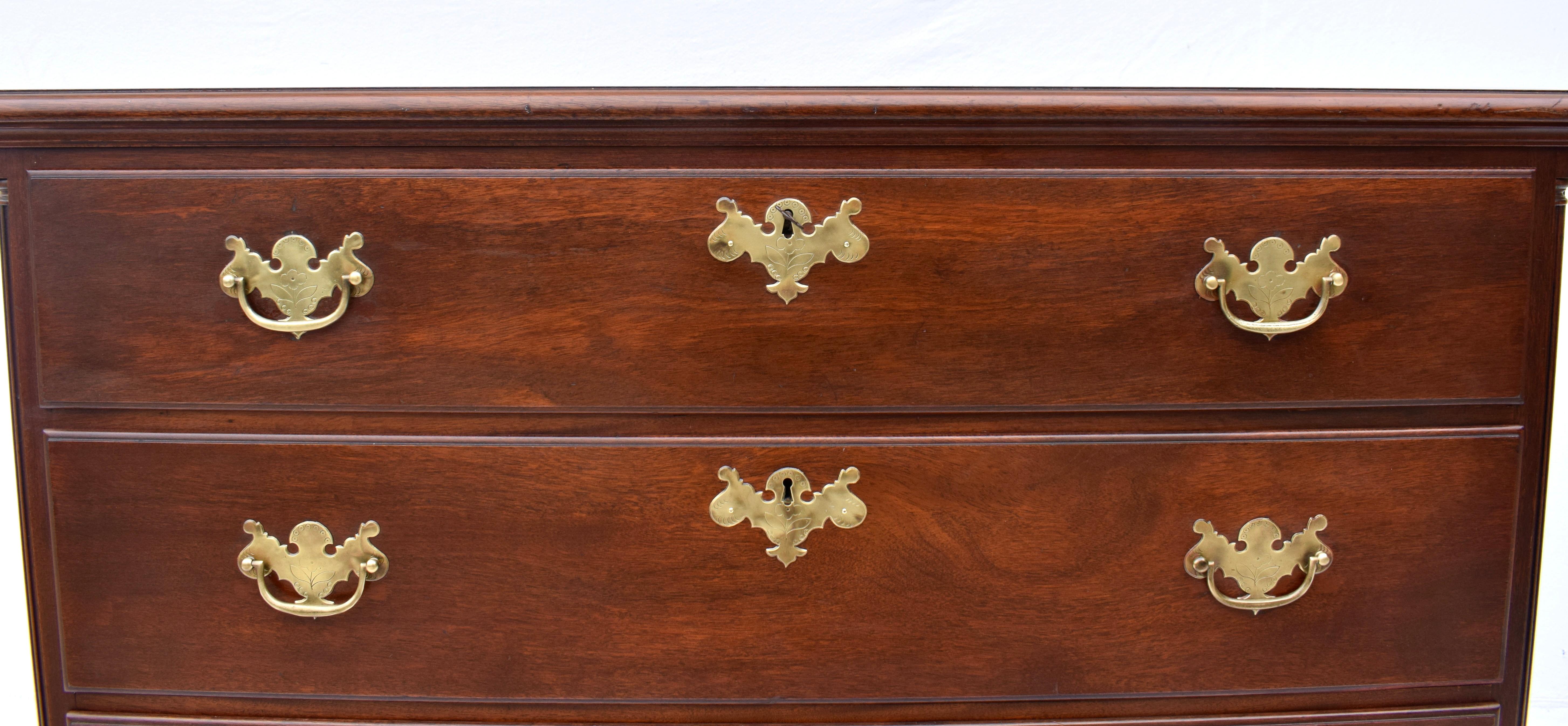 Early 20th Century Solid Mahogany Chippendale Dresser 1