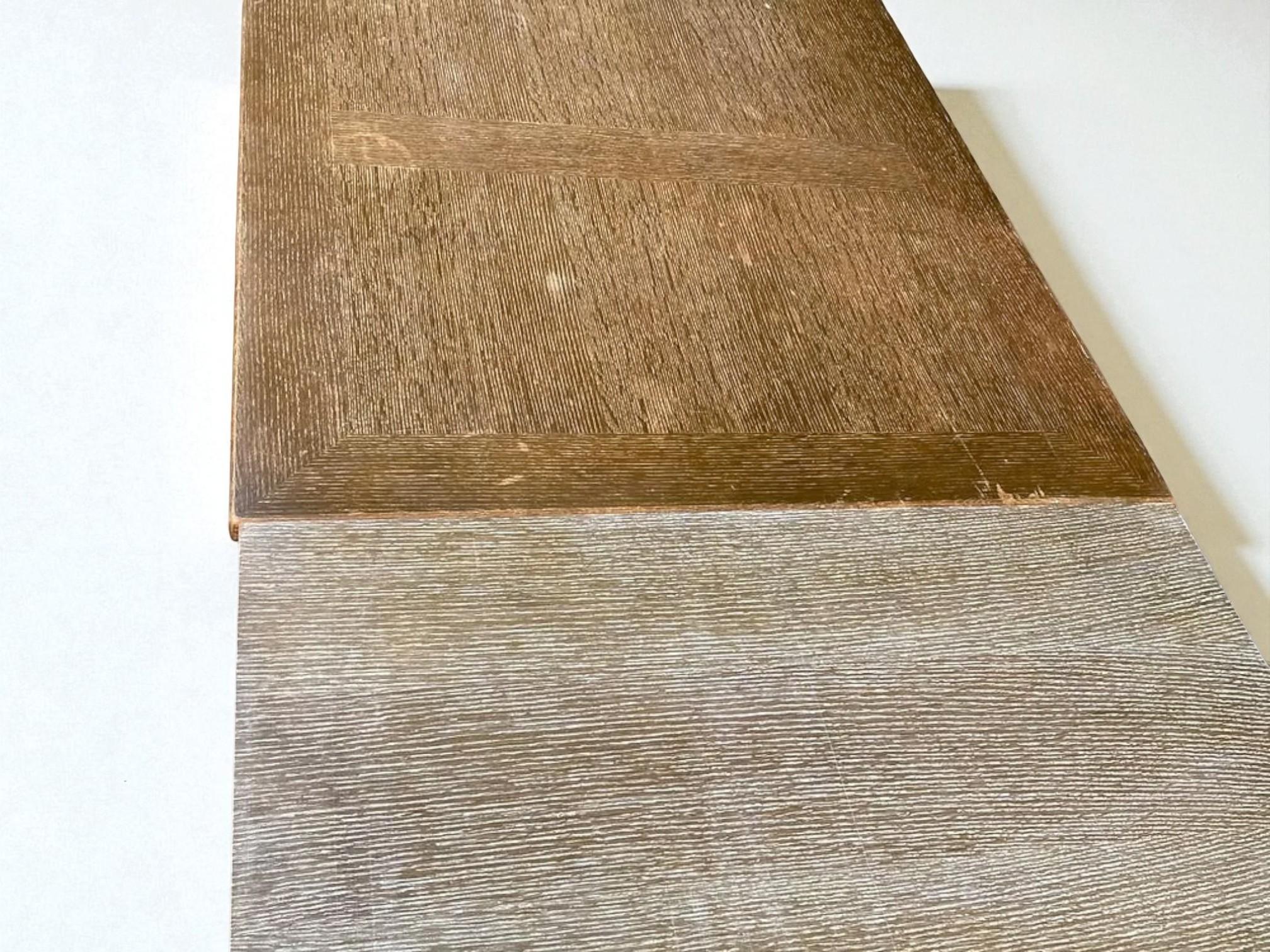 Metà del XX secolo  Oak massiccio  Francia in vendita 4