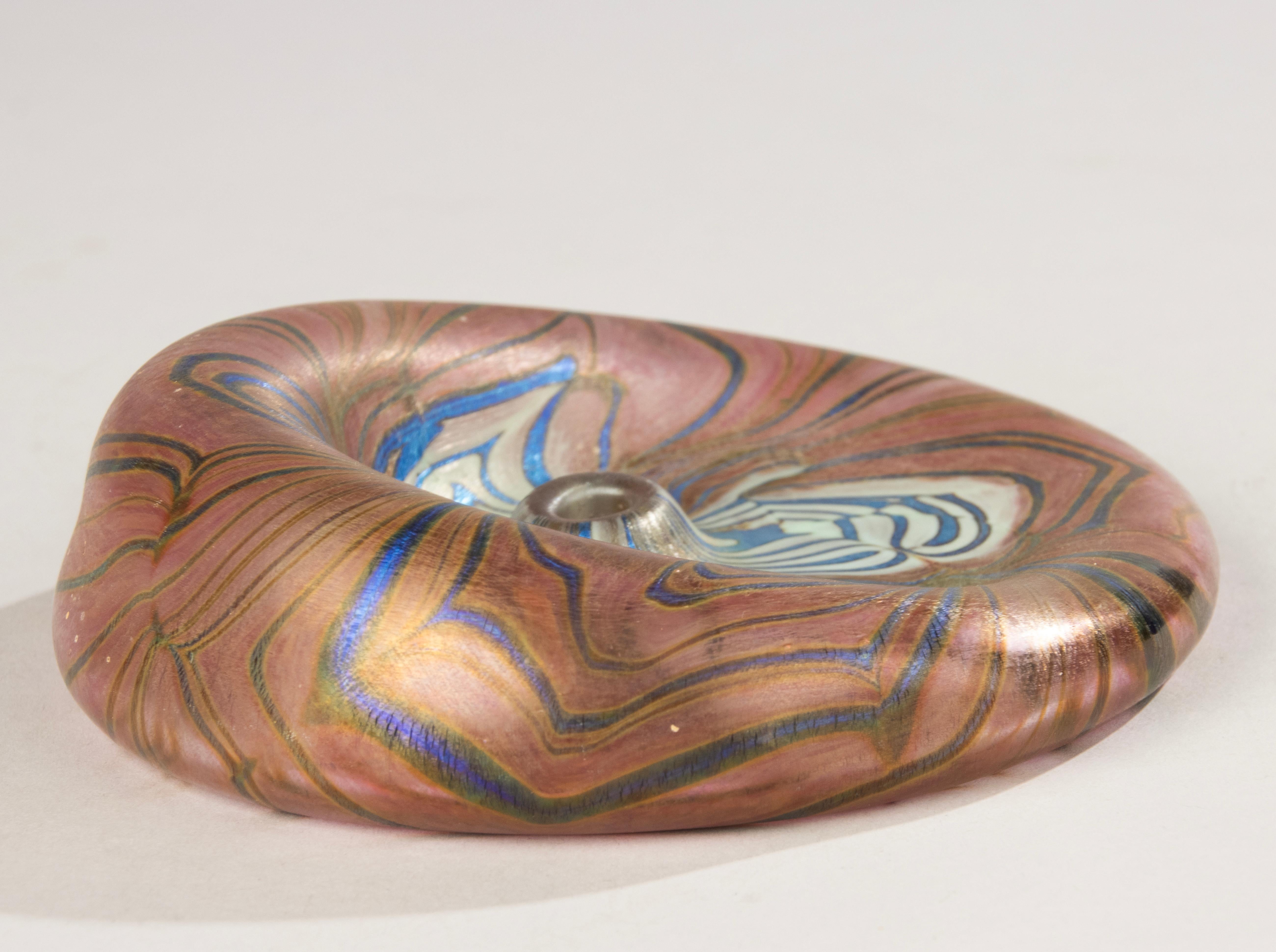 Glass Early 20th Century Soliflore Vase - Art Nouveau Iridescent Glas For Sale