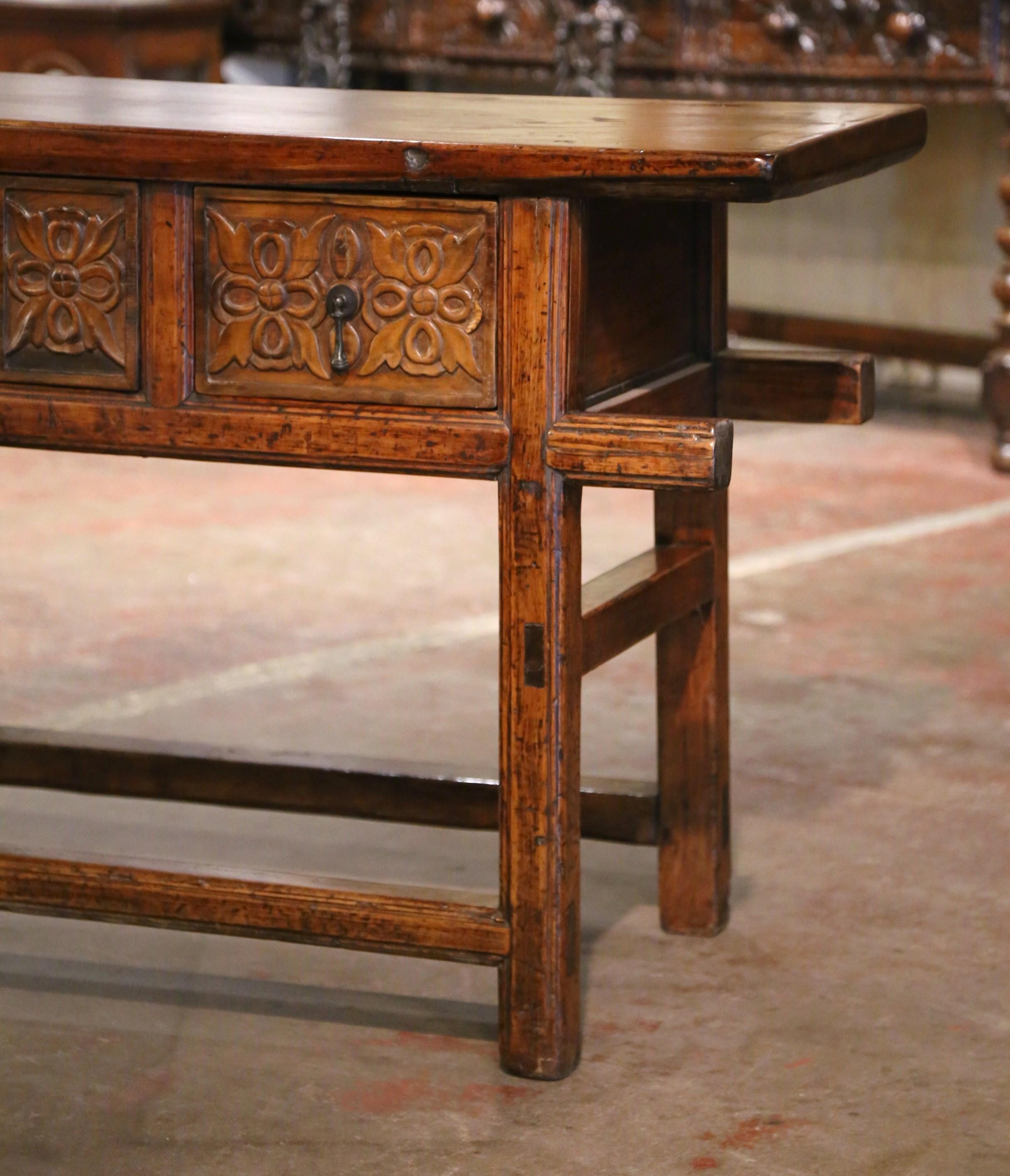 Early 20th Century Spanish Baroque Carved Pine & Oak Three-Drawer Console Table In Excellent Condition For Sale In Dallas, TX