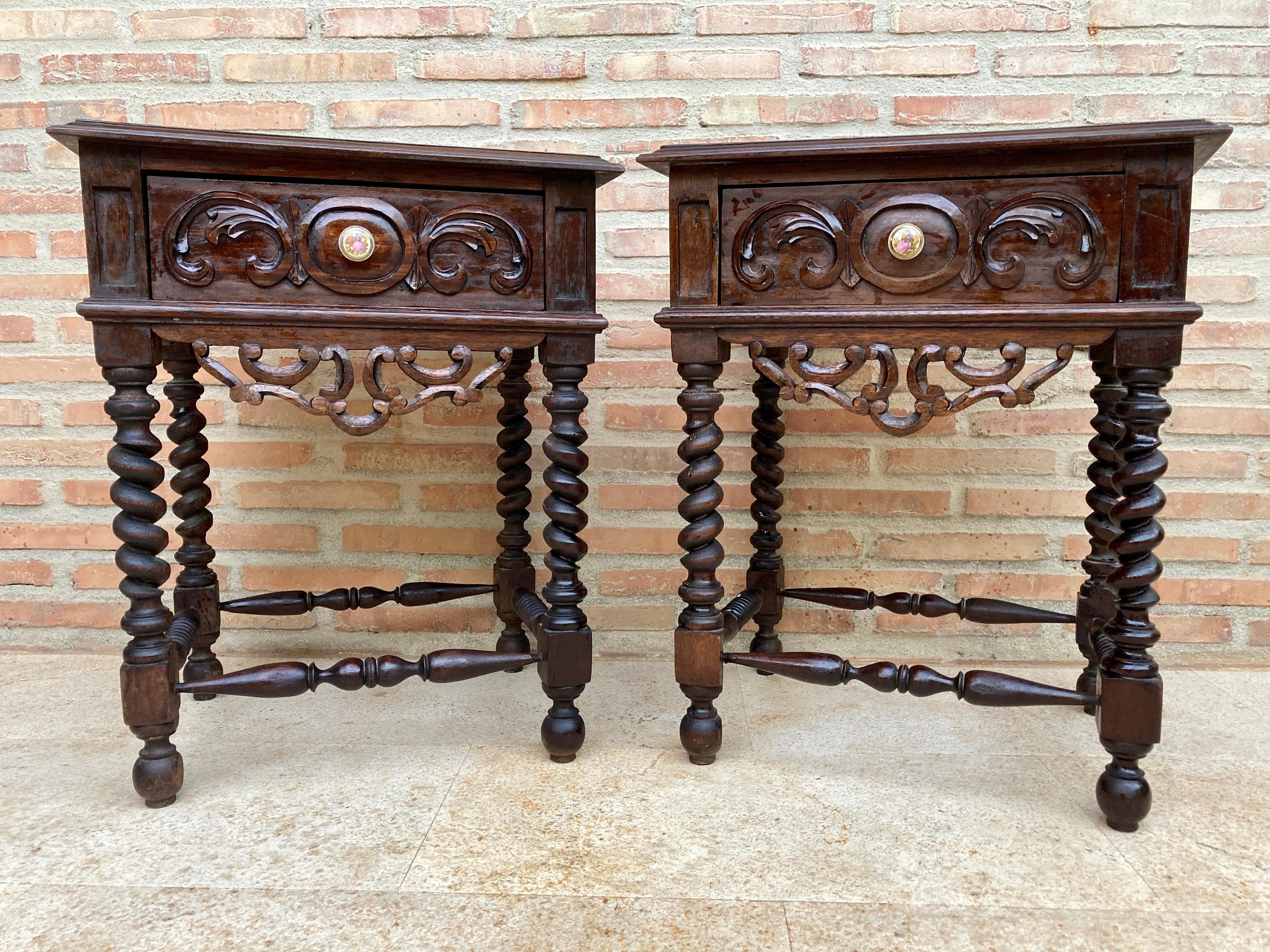 Early 20th Century Spanish Baroque Style Chestnut & Porcelain Nightstands with O In Good Condition In Miami, FL