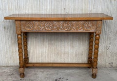 Early 20th Century Spanish Carved Console Table with Turned Legs