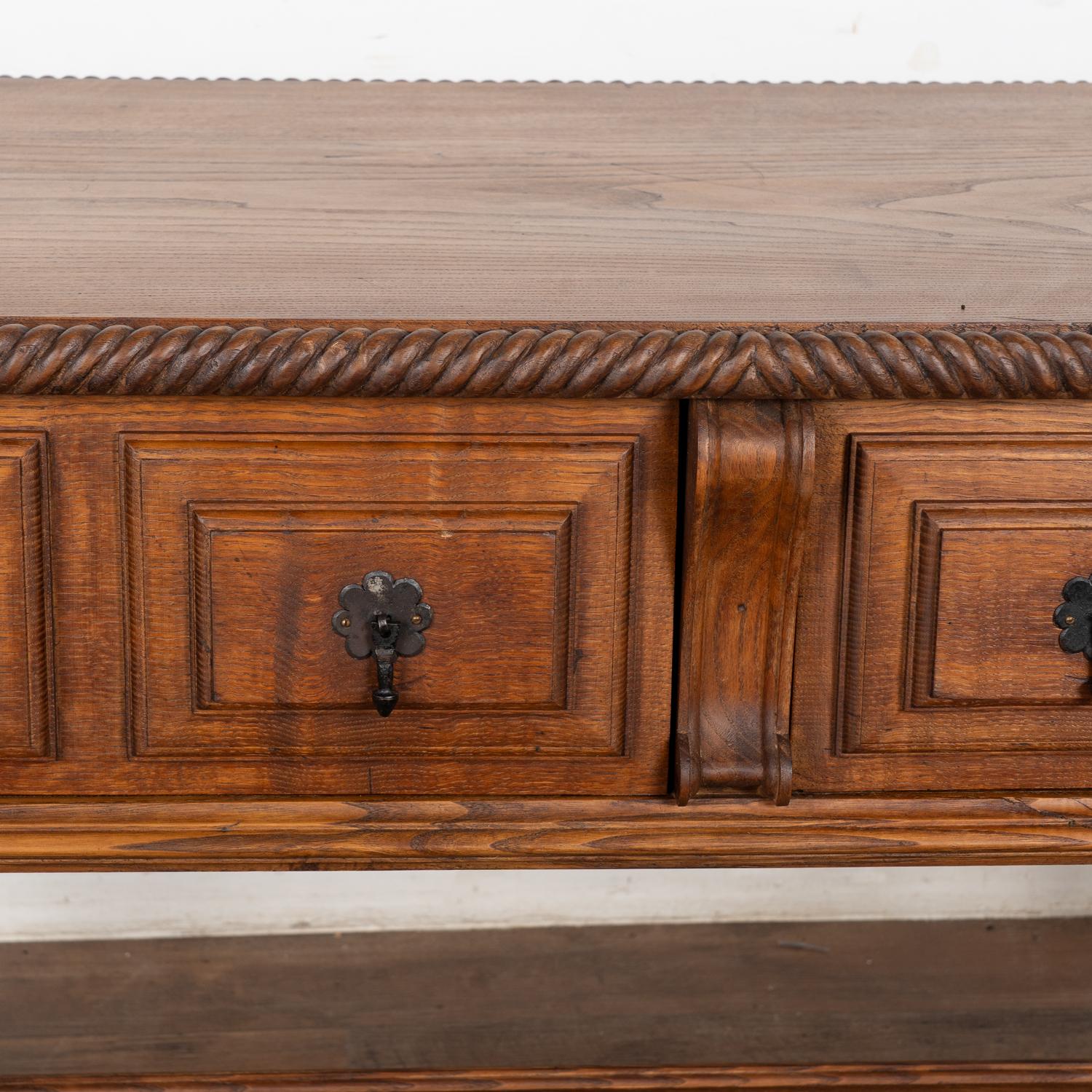 Early 20th Century Spanish Carved Oak Console Table with Two Drawers For Sale 7