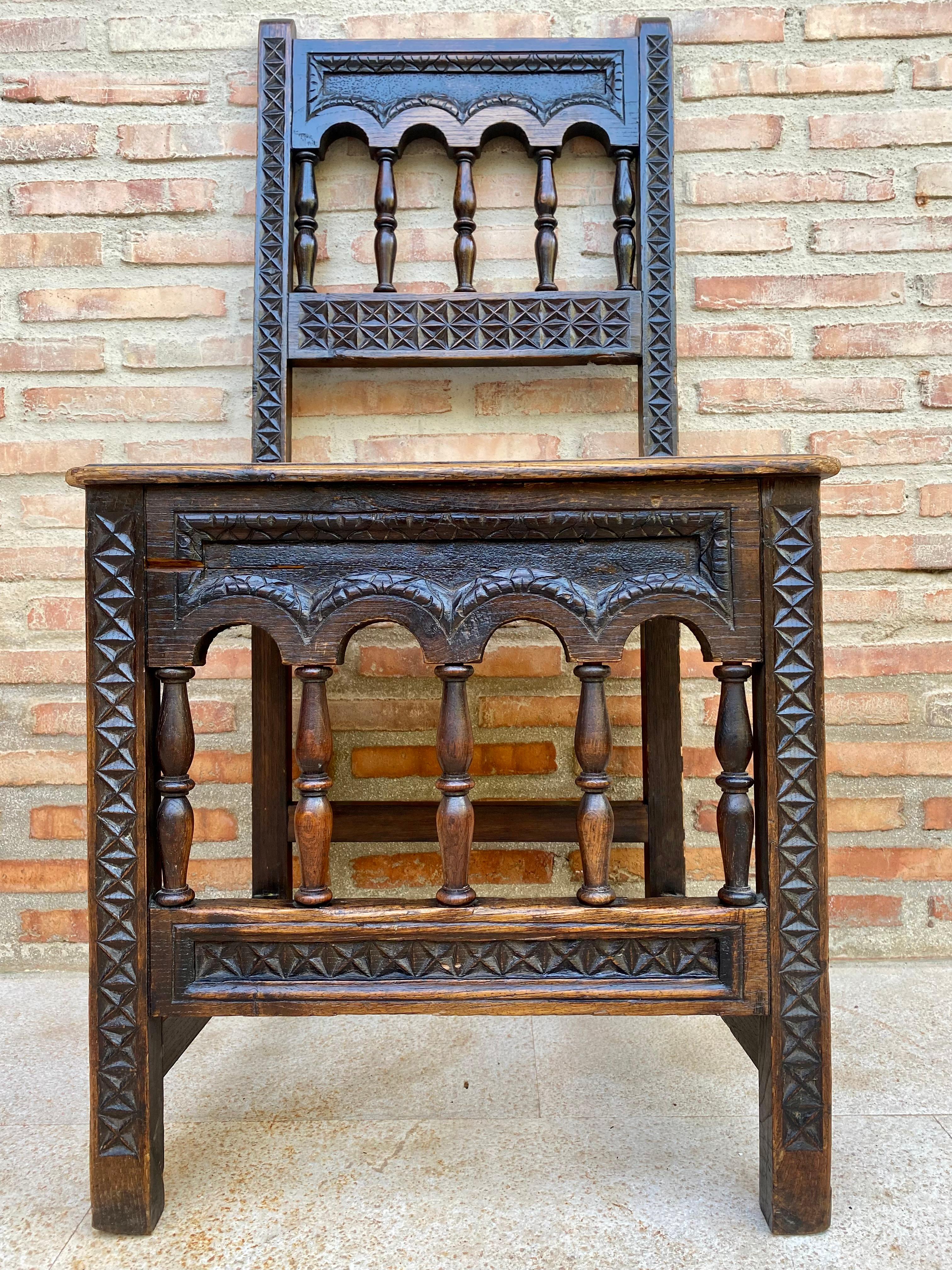 Early 20th Century Spanish Carved Oak Dining Chairs, Set of 6 4