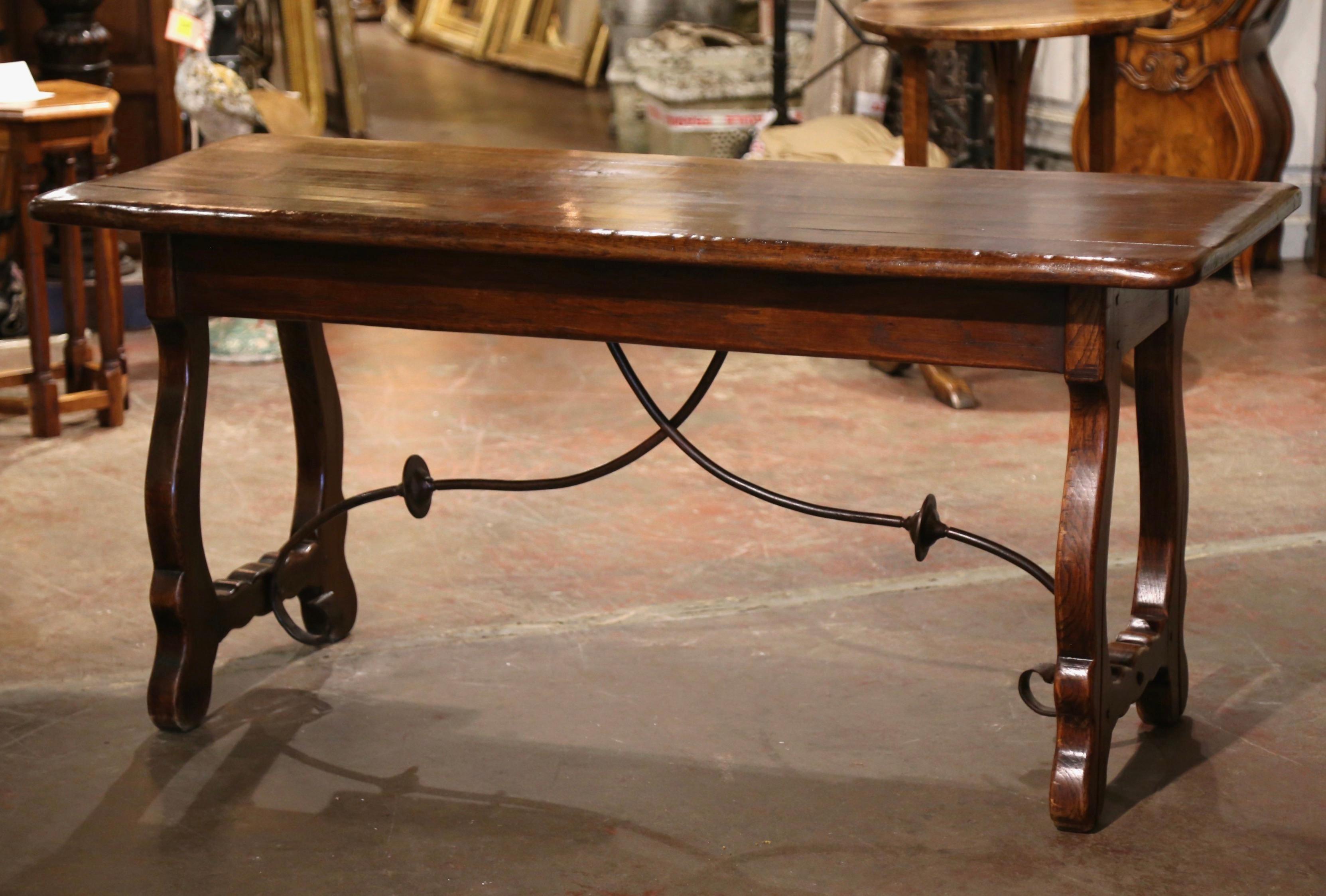 Early 20th Century Spanish Carved Oak Writing Table Desk with Iron Stretcher 8