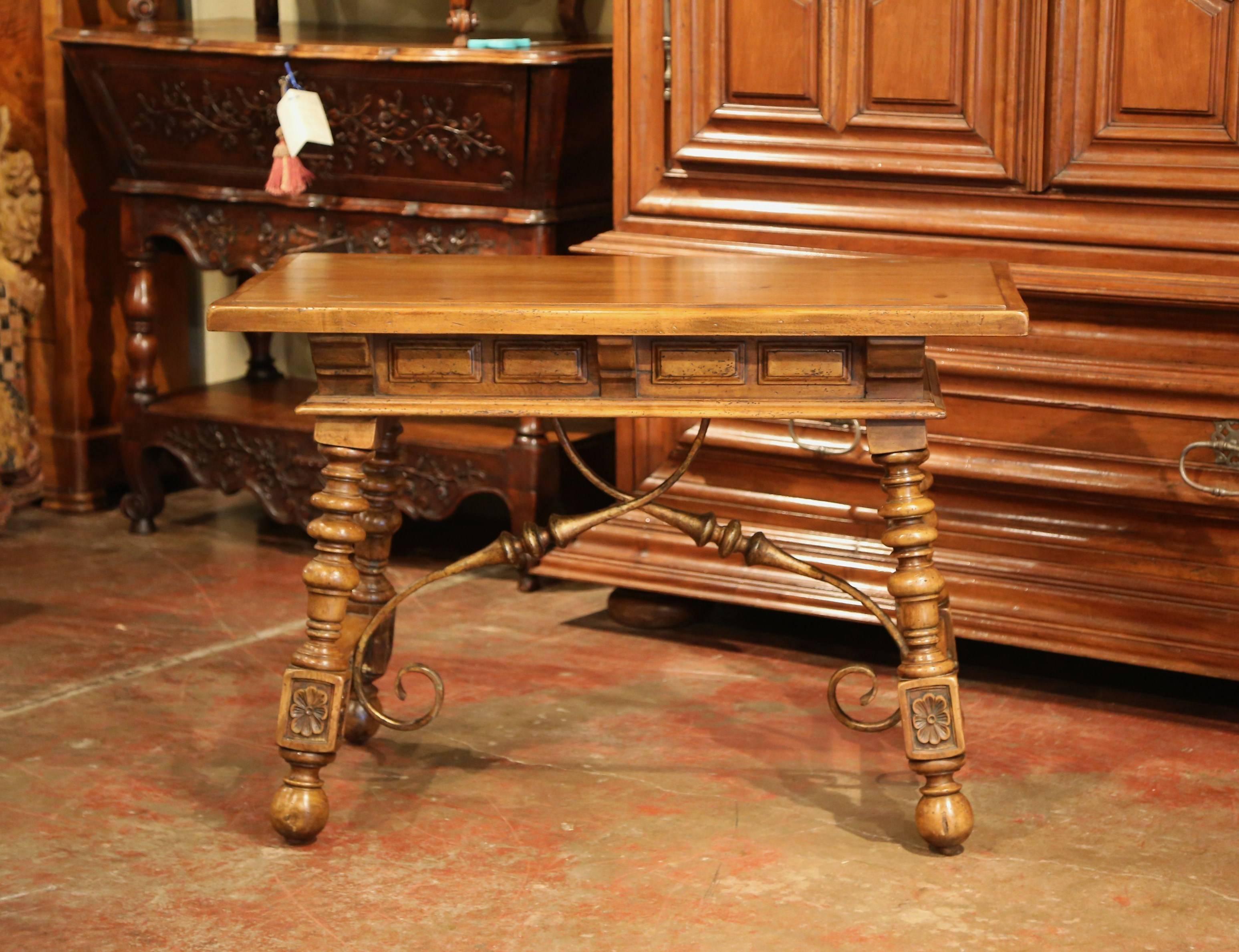 Early 20th Century Spanish Carved Walnut Writing Table Desk with Drawers 3
