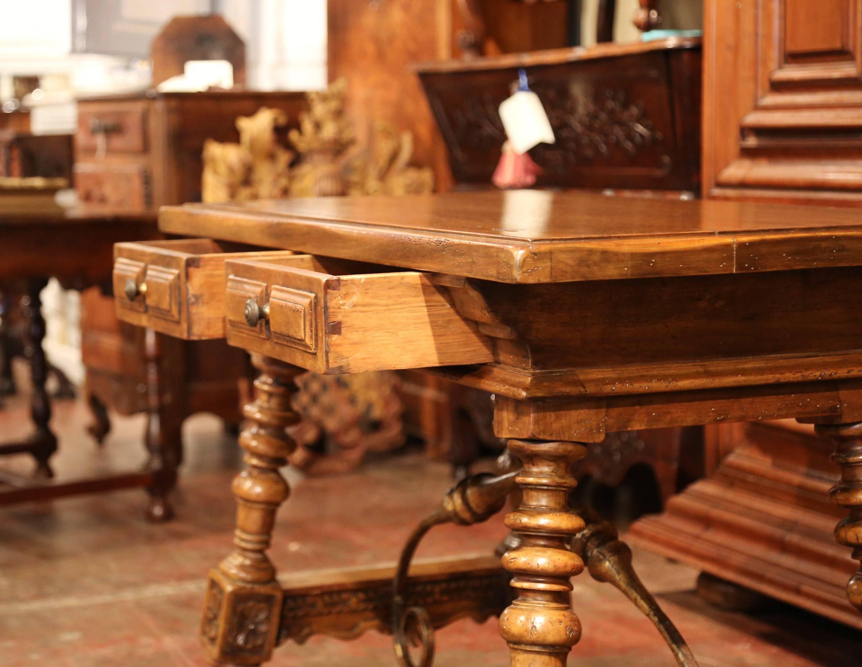 Early 20th Century Spanish Carved Walnut Writing Table Desk with Drawers In Excellent Condition In Dallas, TX