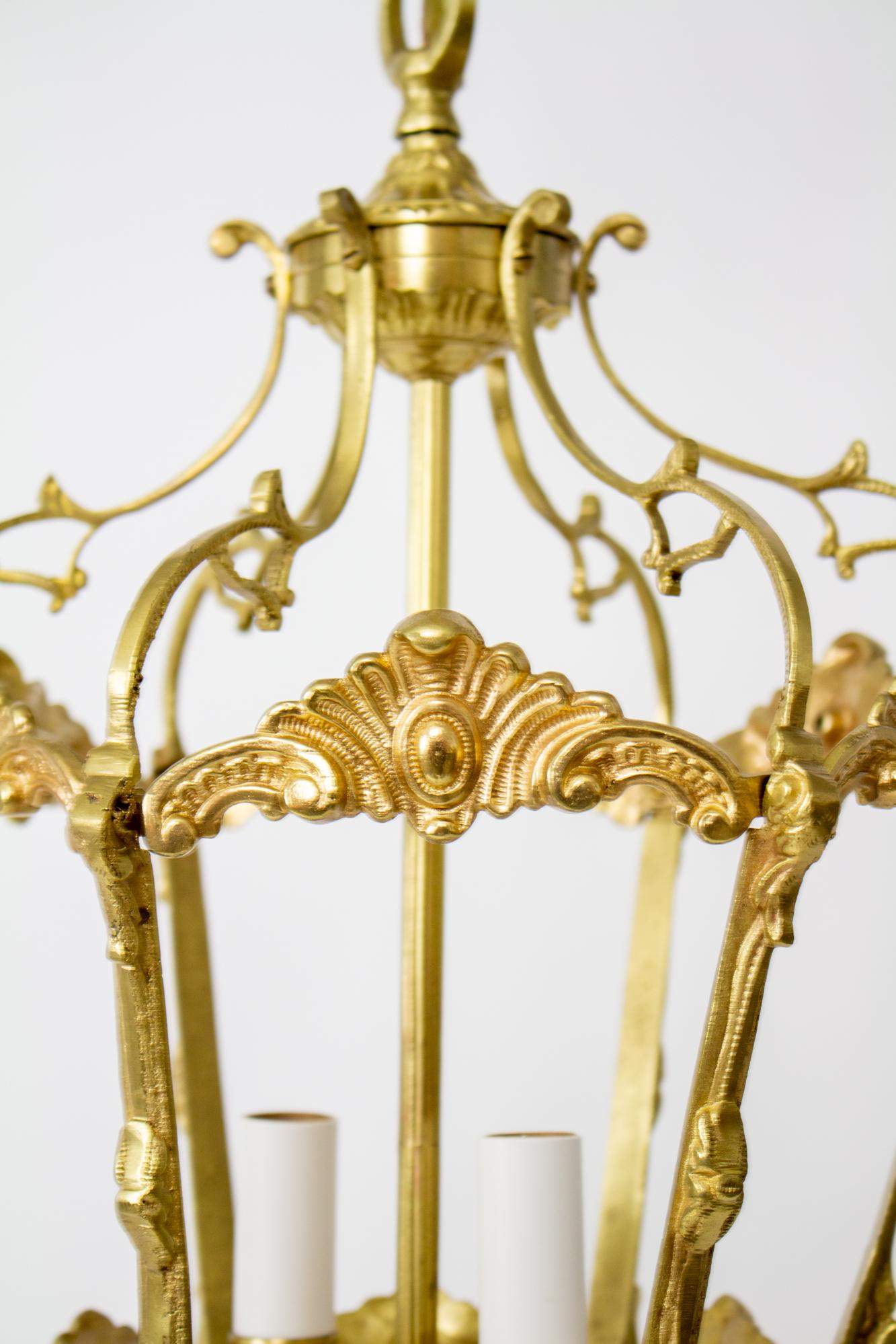 Early 20th Century Spanish Cast Brass Lantern For Sale 4