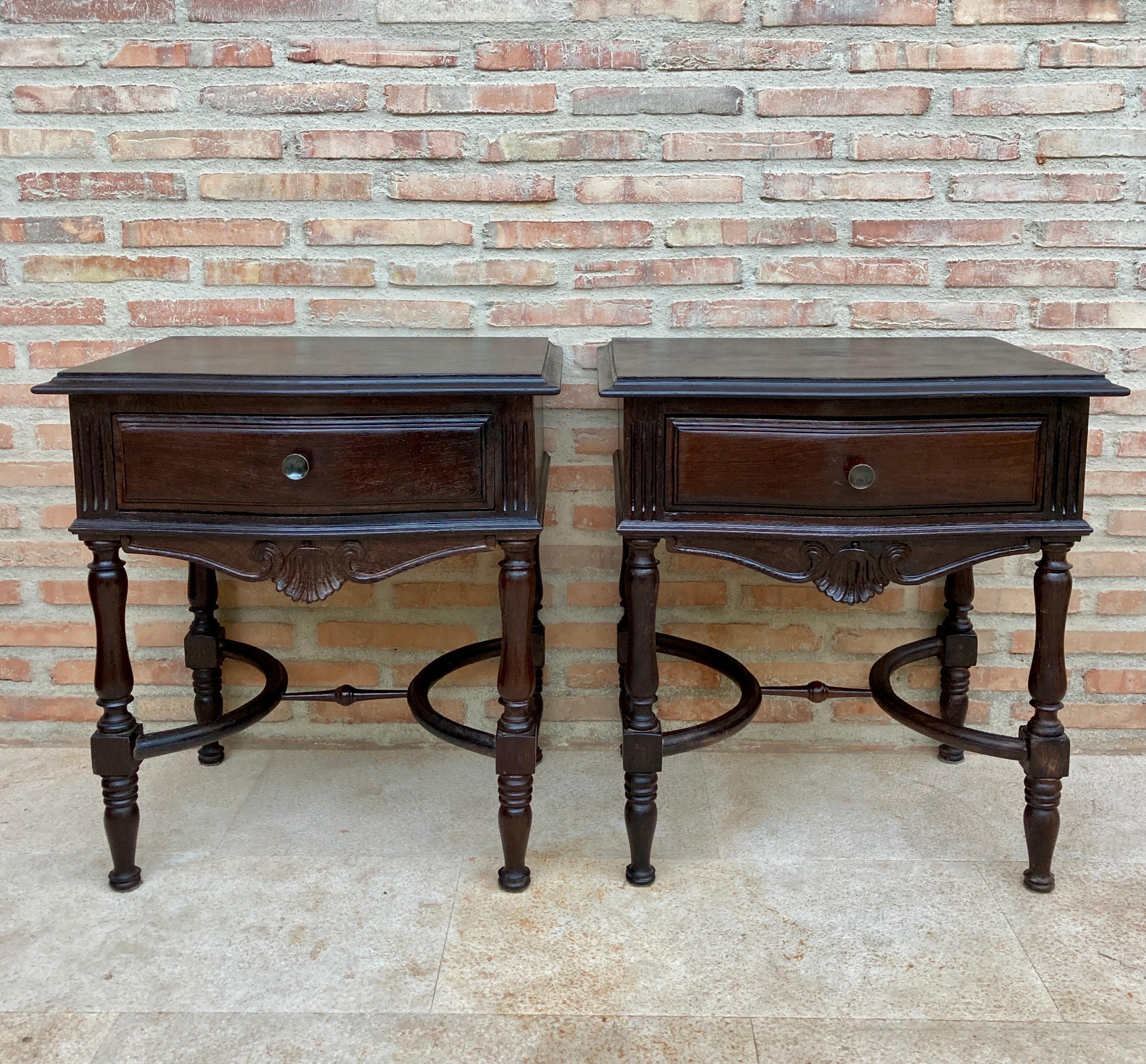 French Early 20th Century Spanish Chestnut Nightstands with One Drawer and Metal Hardwa