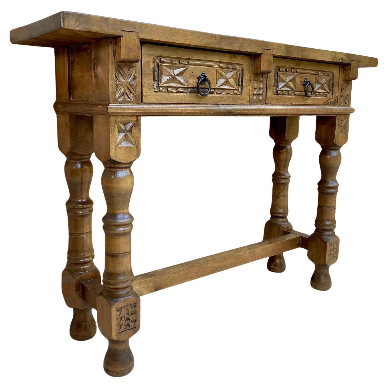 Early 20th Century Spanish Console Table with 2 Drawers and Turned Legs en vente