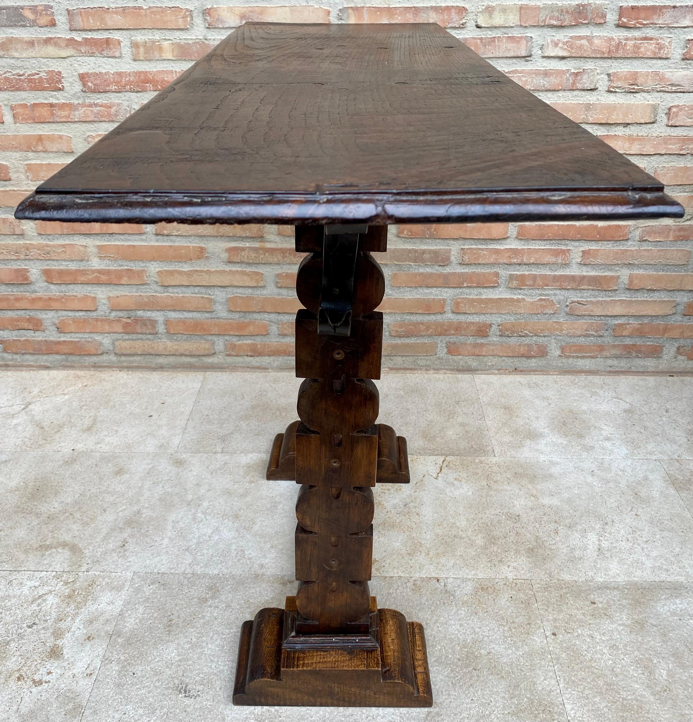 Early 20th Century Spanish Console Table with One Drawer, 1940s For Sale 6