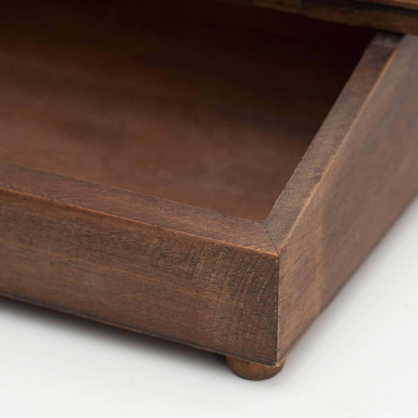 Début du 20e siècle, miroir de commode espagnol fait à la main en vente 9