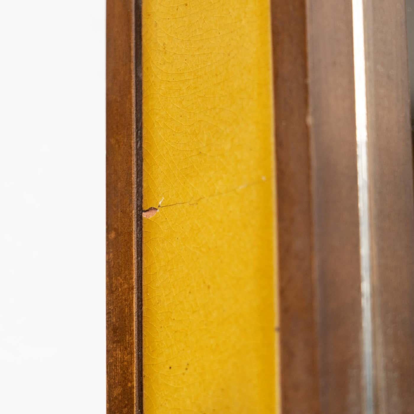 Miroir espagnol du début du 20e siècle fait à la main en bois et en carreaux de faïence en vente 2
