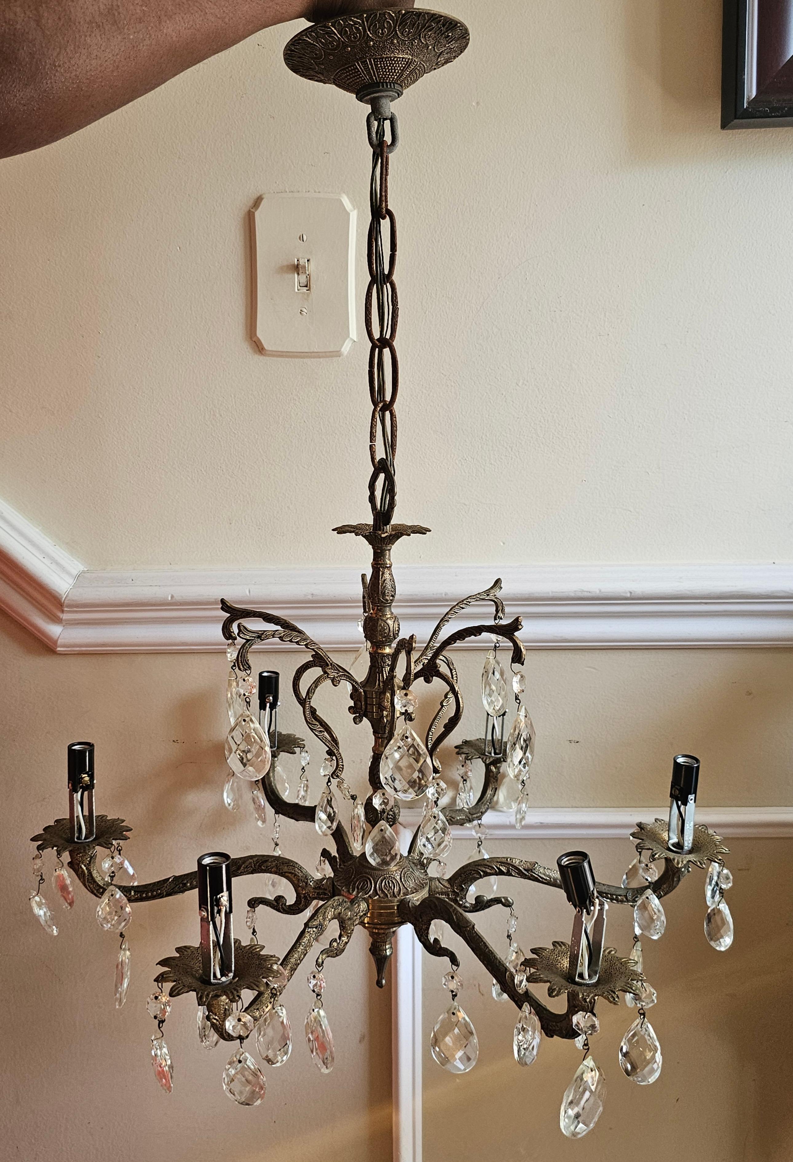 Spagnolo Lampadario spagnolo in ottone antico in stile Luigi XIV dei primi del Novecento in vendita