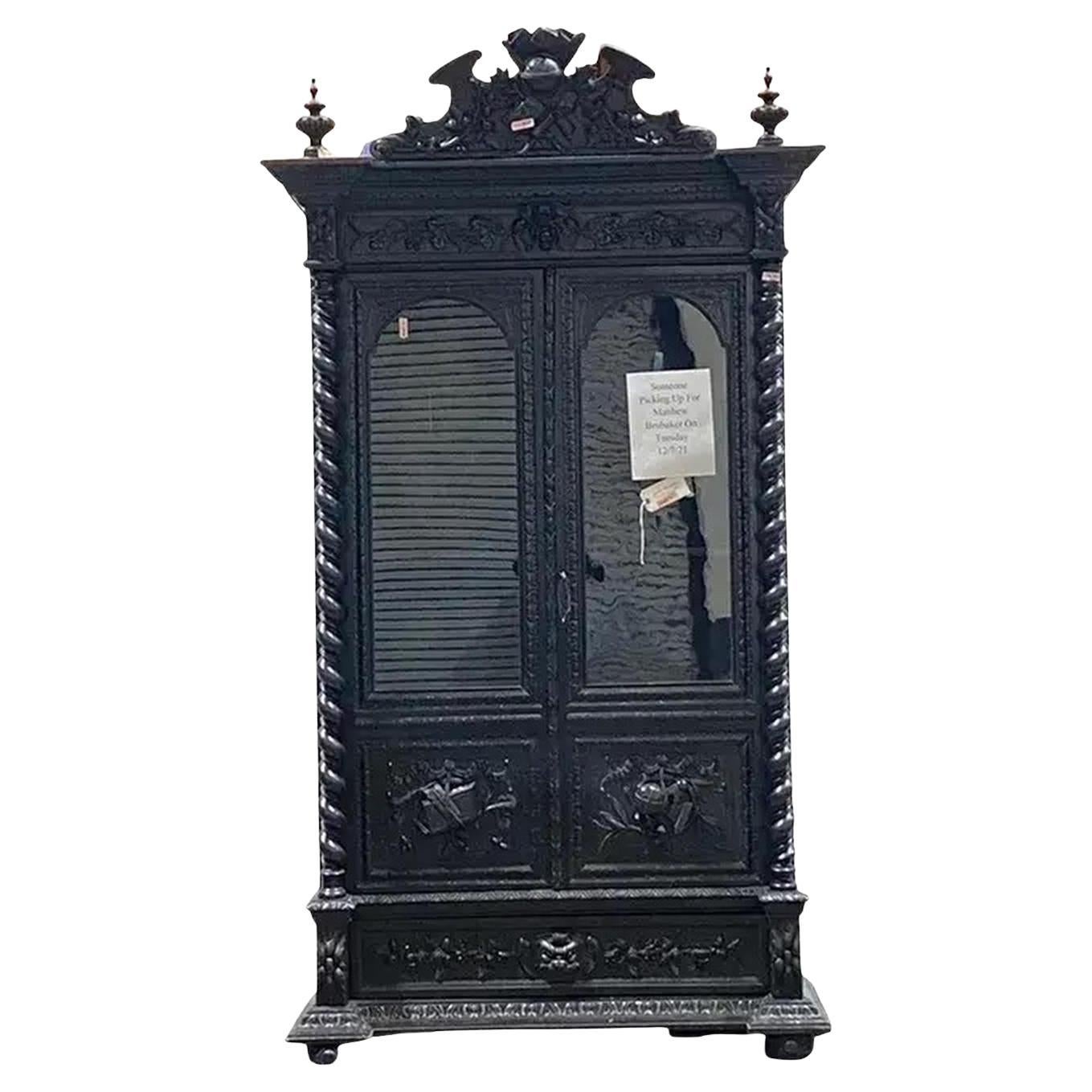 Early 20th Century Spanish or Portgugal Gothic Cabinet