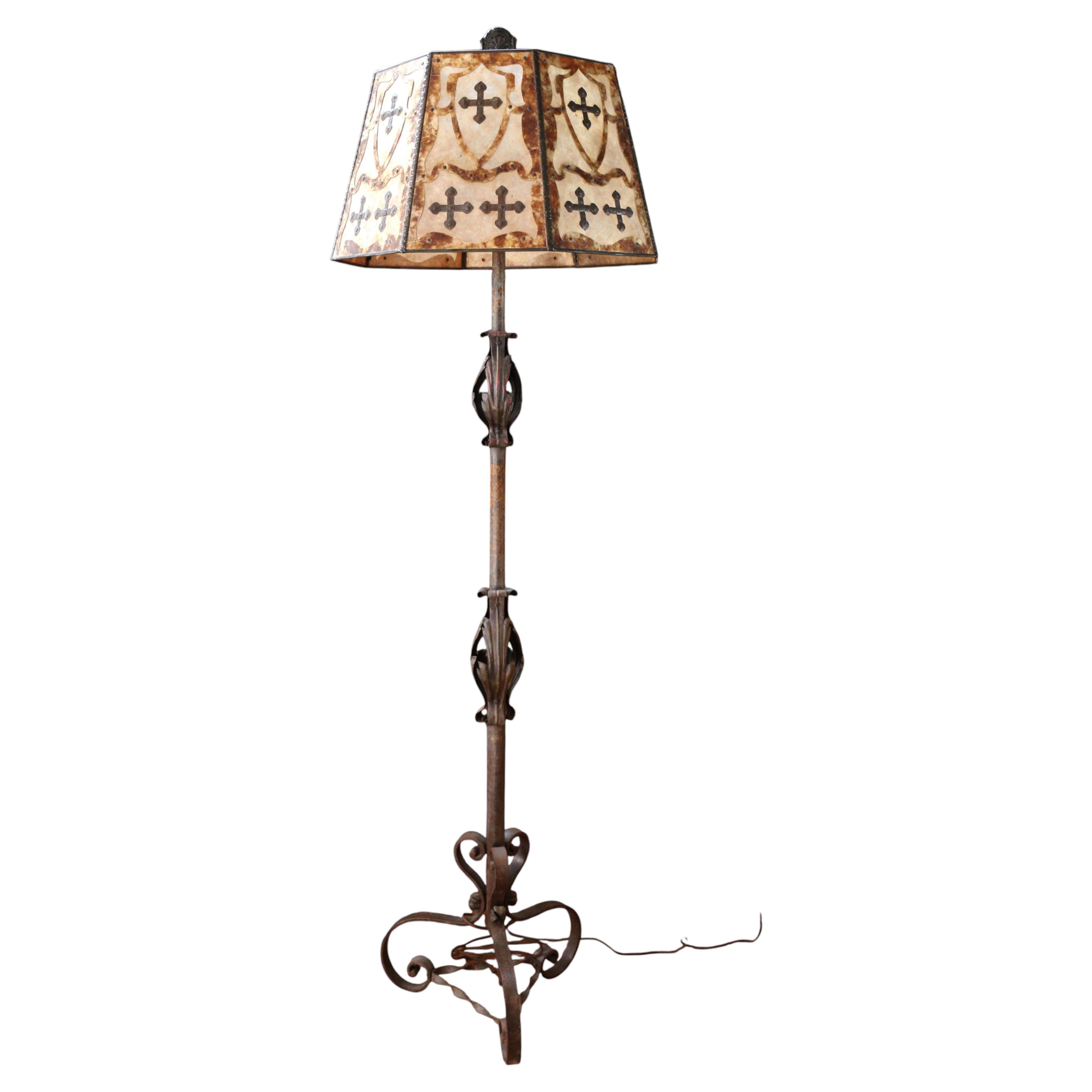Early 20th Century Spanish Revival Hand-Wrought Iron Floor Lamp With Mica Shade