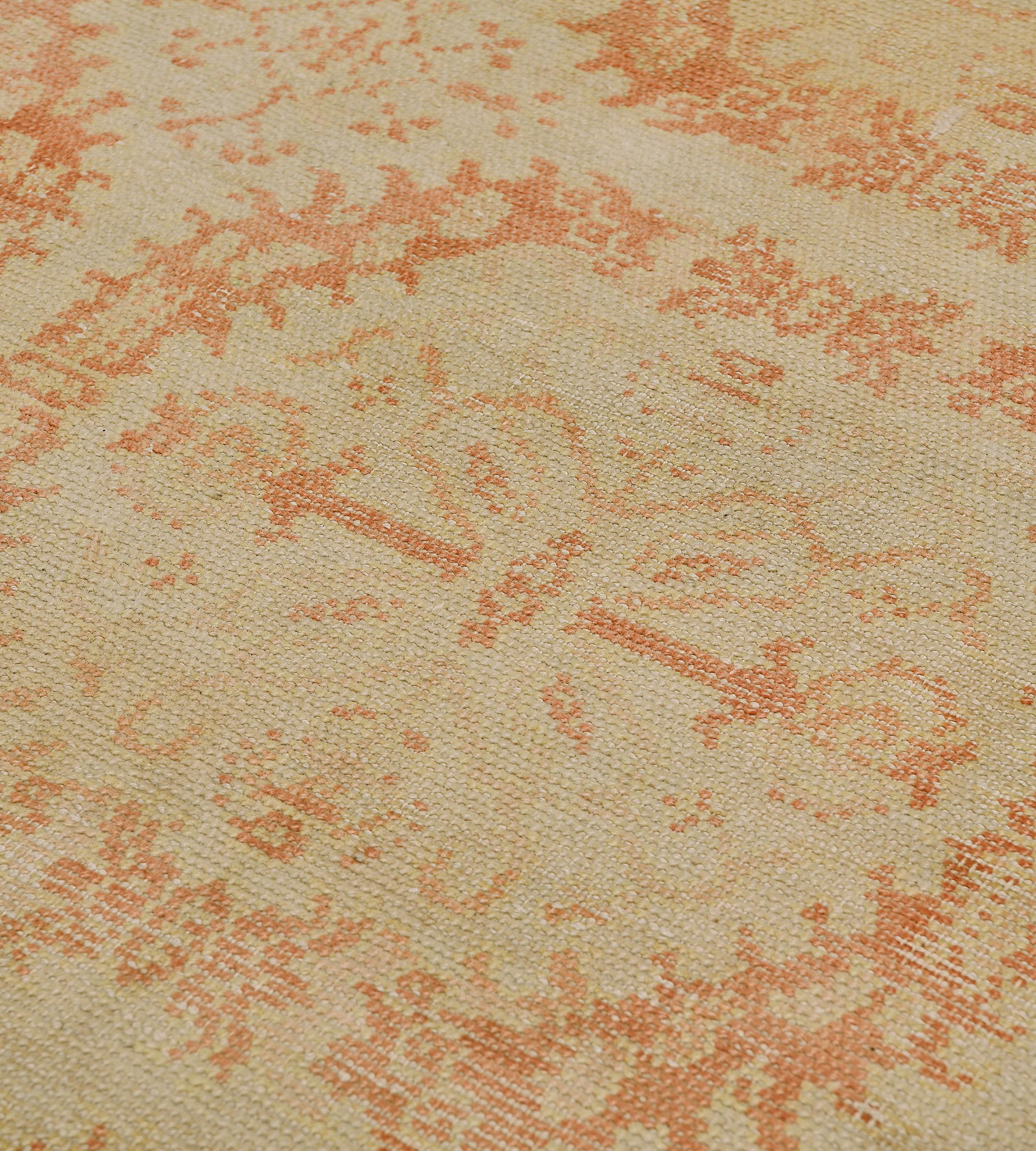 Early 20th Century Spanish Rug For Sale 1