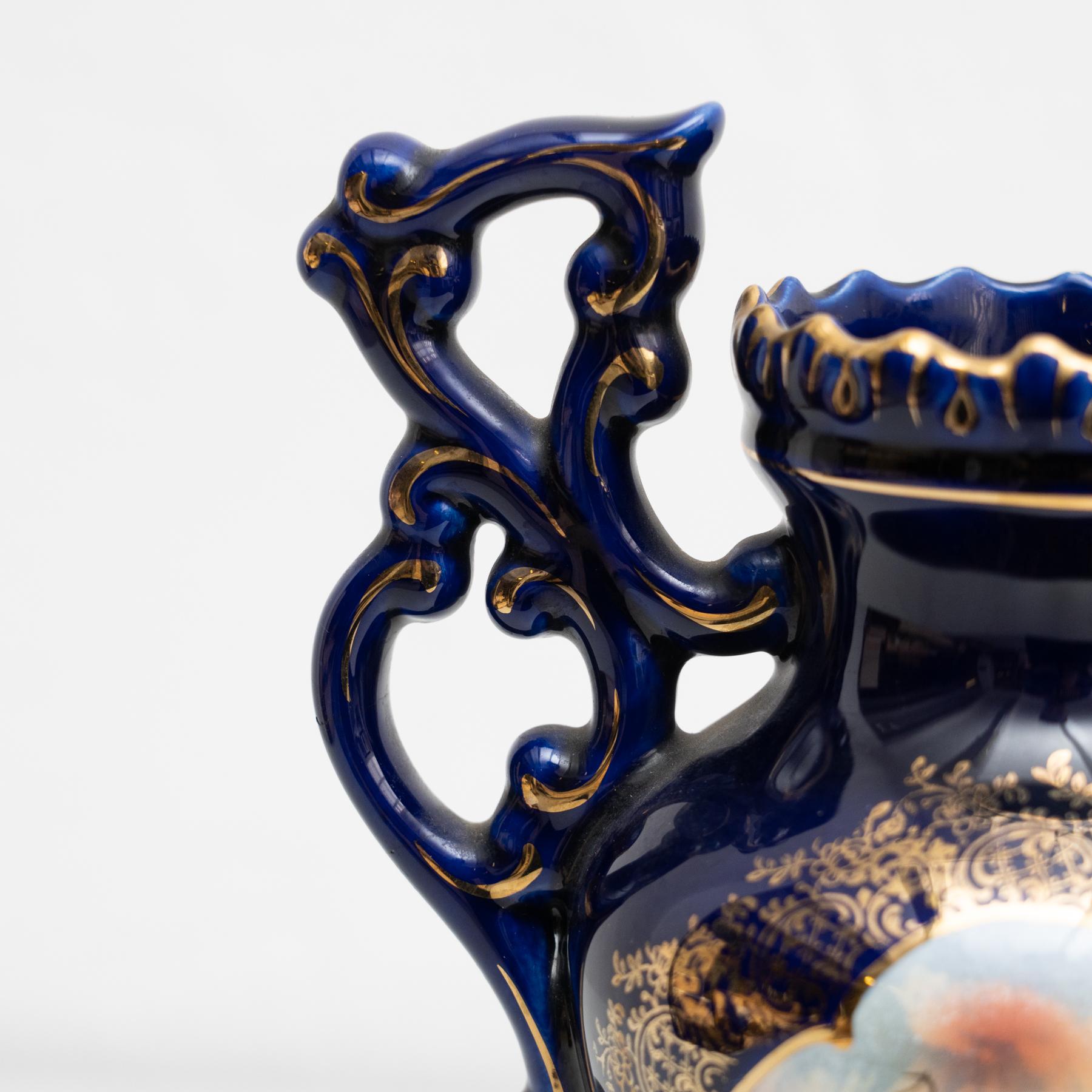 Vase de style Serves espagnol du début du 20e siècle en vente 4
