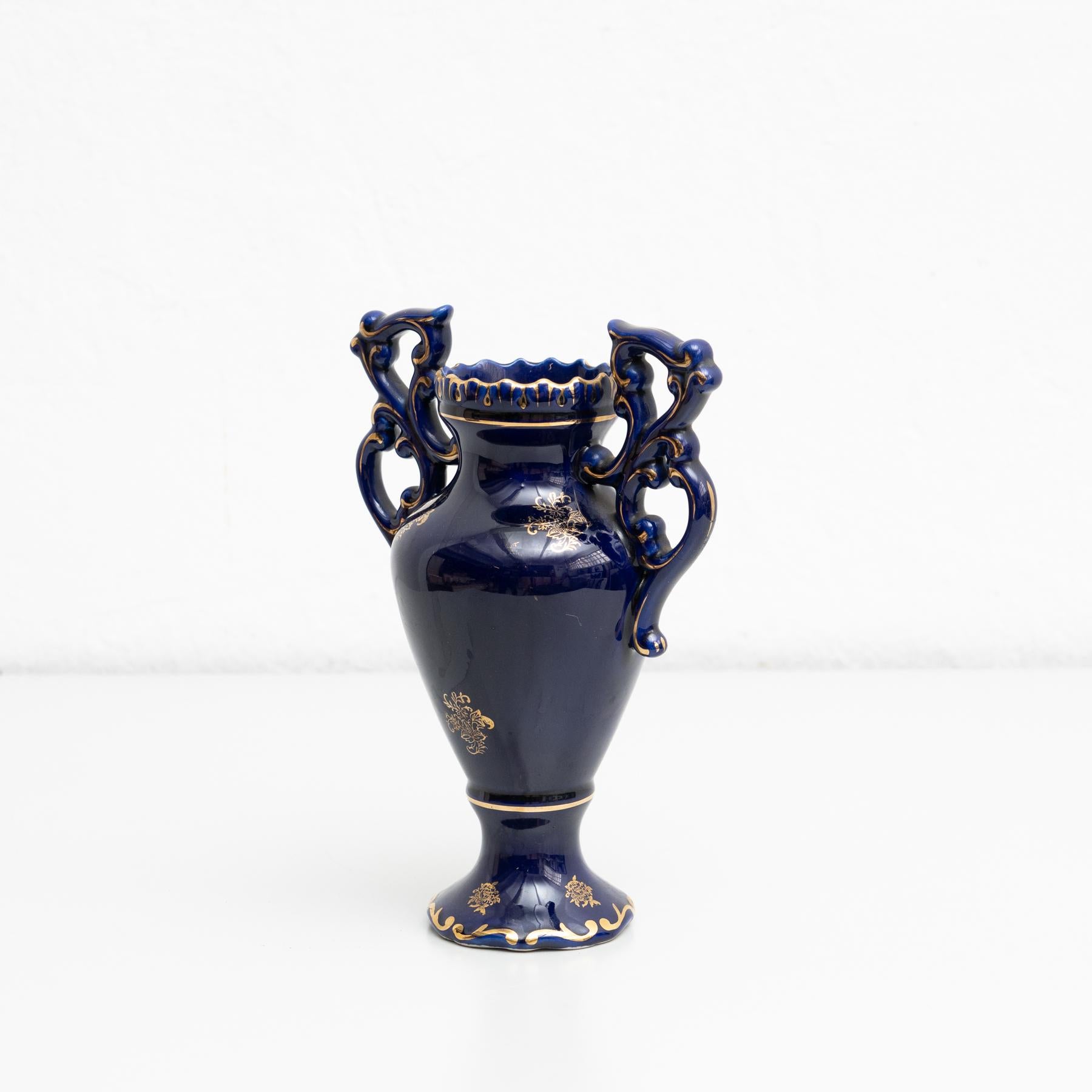 Peint à la main Vase de style Serves espagnol du début du 20e siècle en vente