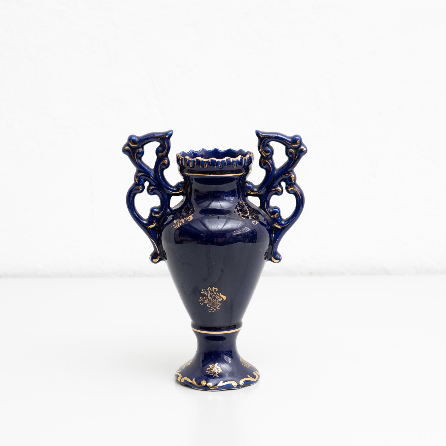 20ième siècle Vase de style Serves espagnol du début du 20e siècle en vente