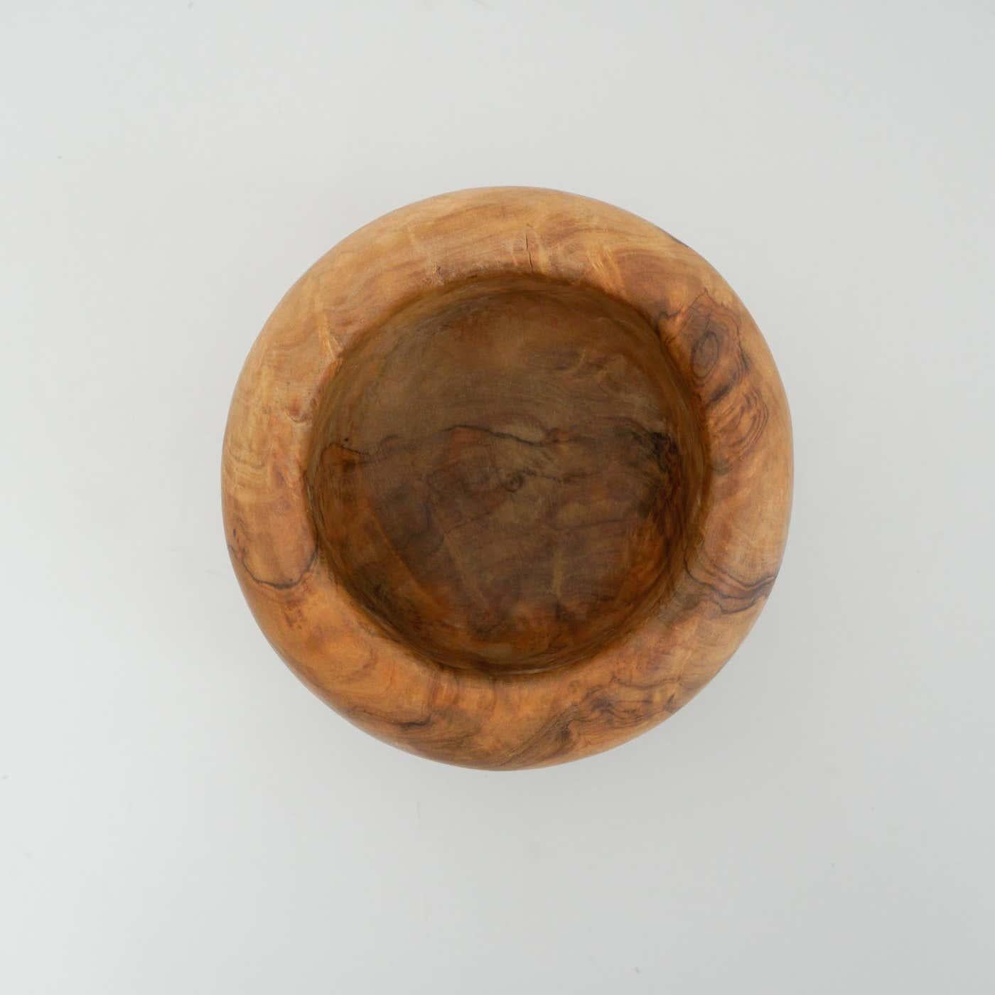 Legno Ciotola tradizionale in legno d'ulivo spagnola dei primi del Novecento in vendita