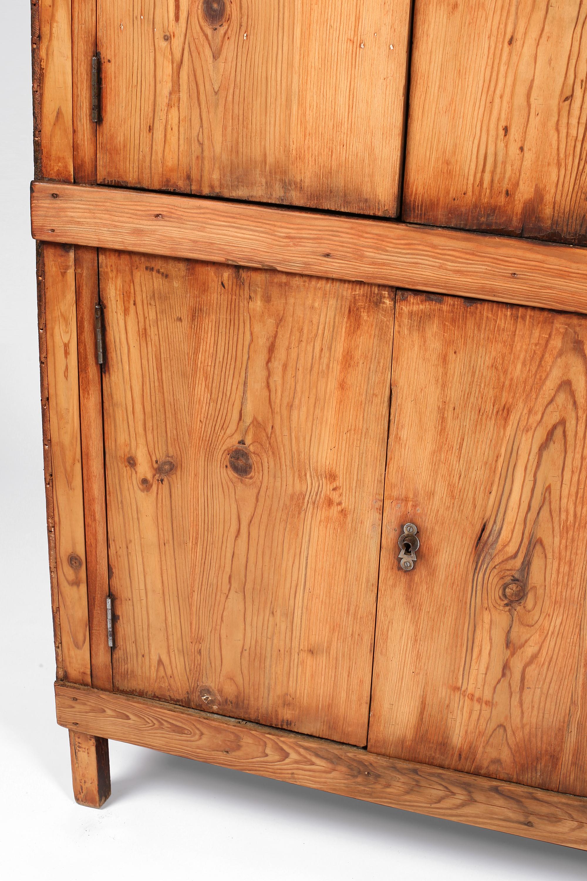 Early 20th Century Spanish Utilitarian Pine Cabinet For Sale 12