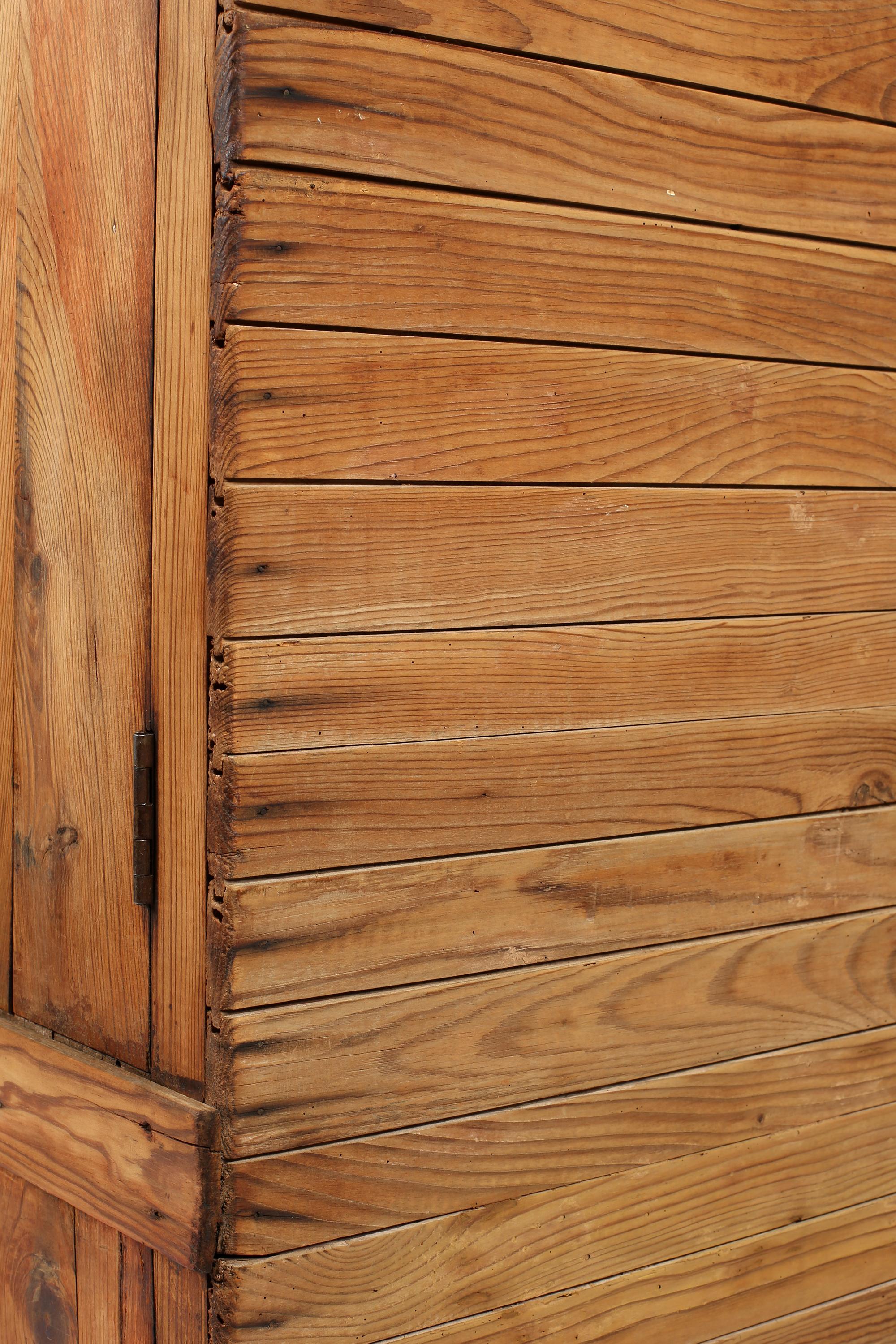 Early 20th Century Spanish Utilitarian Pine Cabinet For Sale 6