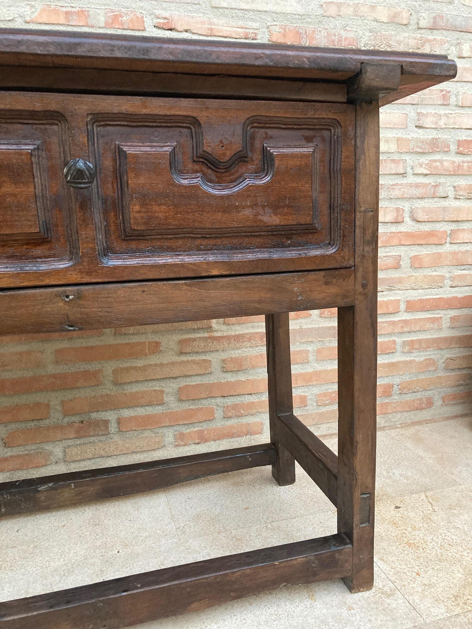 Oak Early 20th Century Spanish Walnut Work Side Table with Large Single Drawer