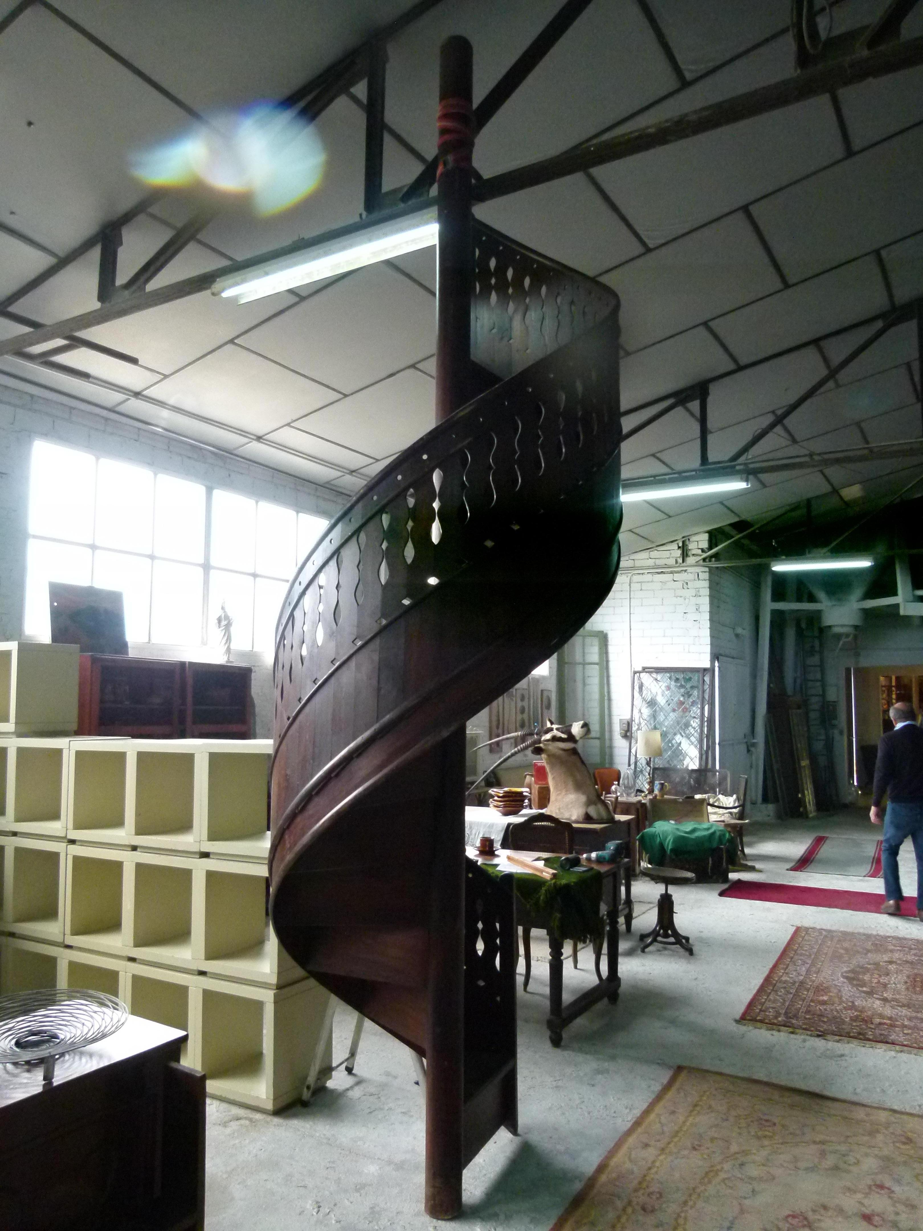 Early 20th century spiral wooden staircase from Spain
Ideal for lofts an big spaces. 
It was located in south spain to comunicate the groundfloor where the family had the store, with their own dwelling.

 