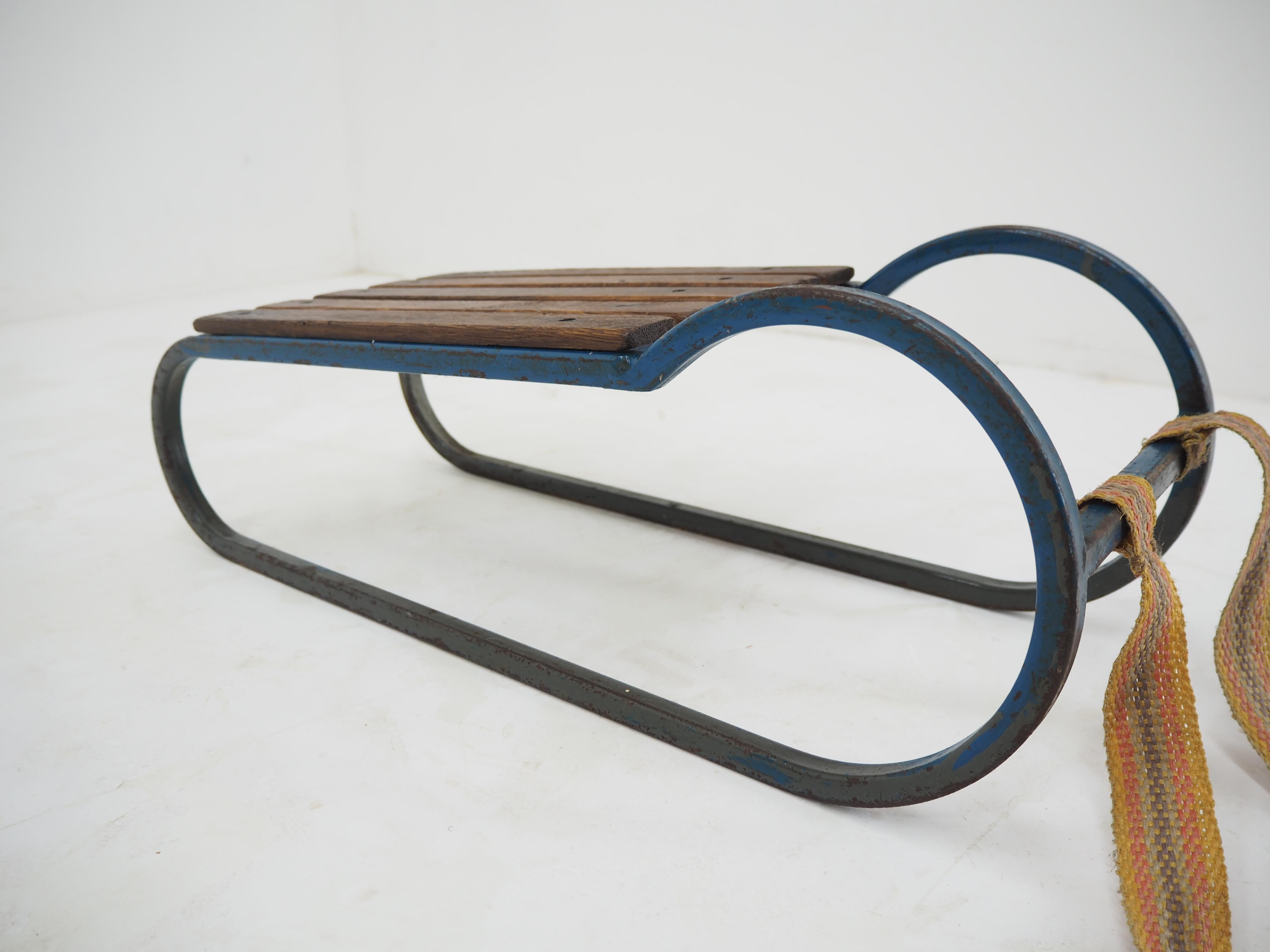 Early 20th Century Steel and Wood Kids Toboggan, Europe For Sale 3