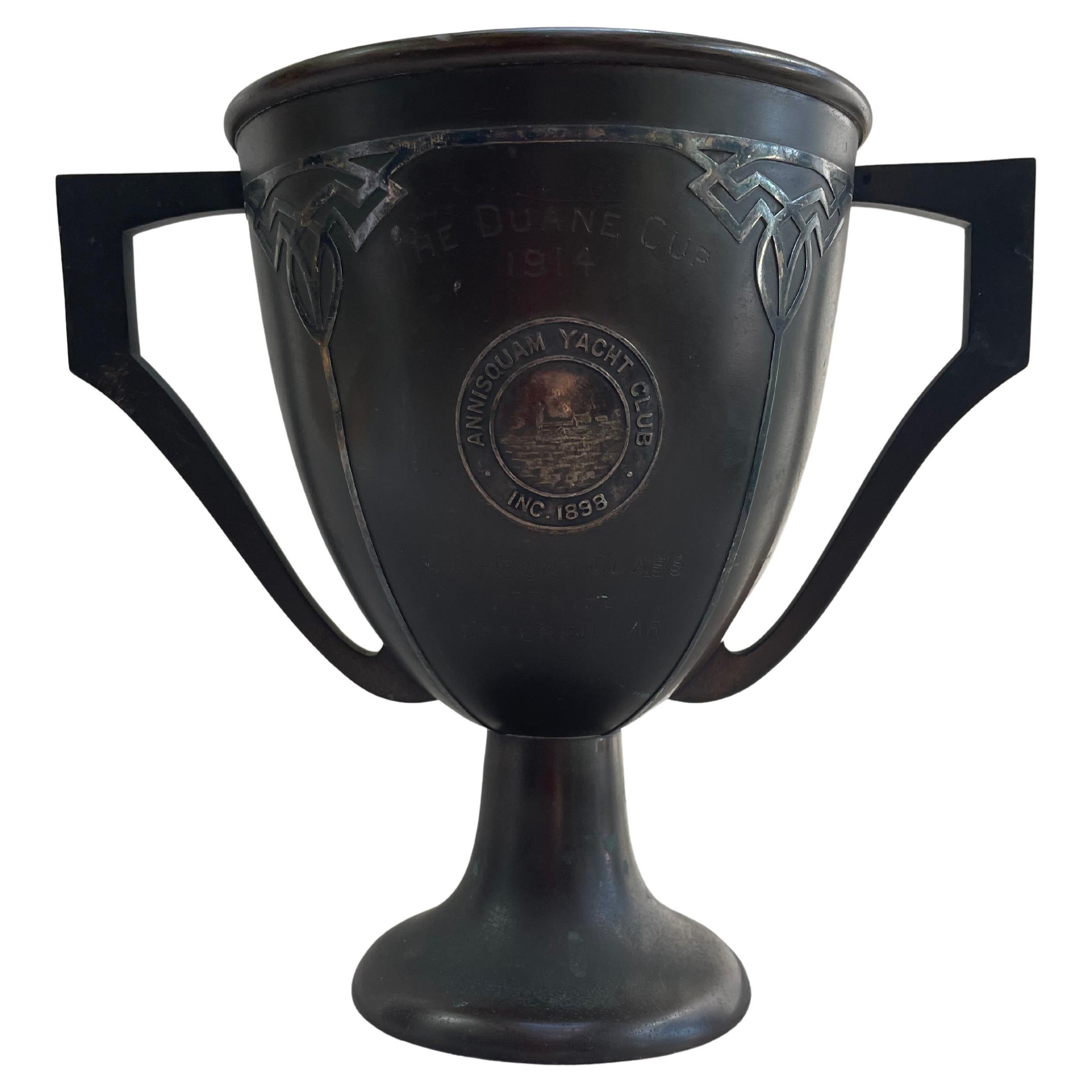 Trophée de yacht en bronze et argent du début du 20e siècle - The Duane Cup, 1914 en vente
