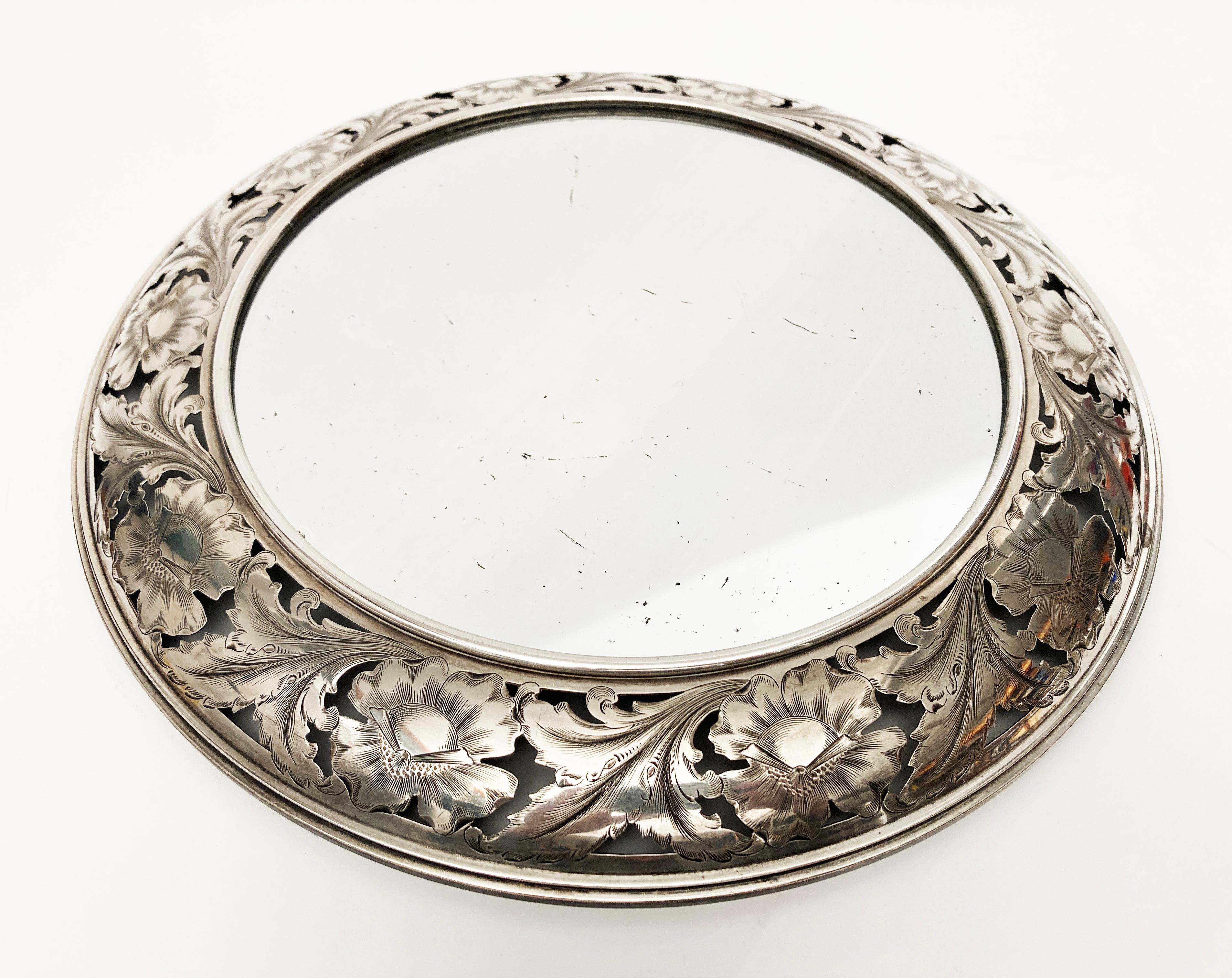 Art Nouveau Early 20th Century Sterling Silver Circular Reticulated Mirror with Etched Folia For Sale