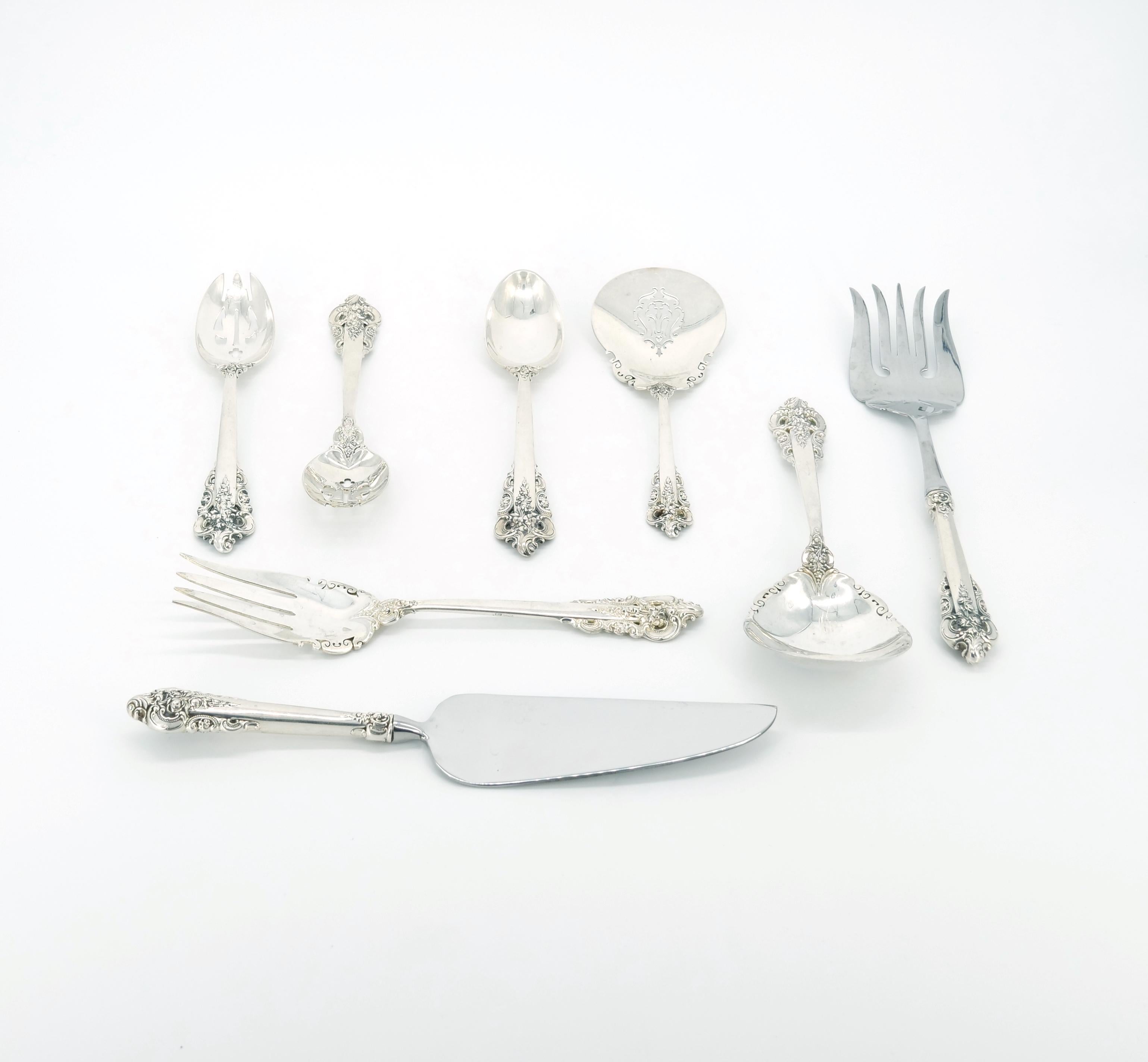 Early 20th Century Sterling Silver Flatware Service For 24 People For Sale 7