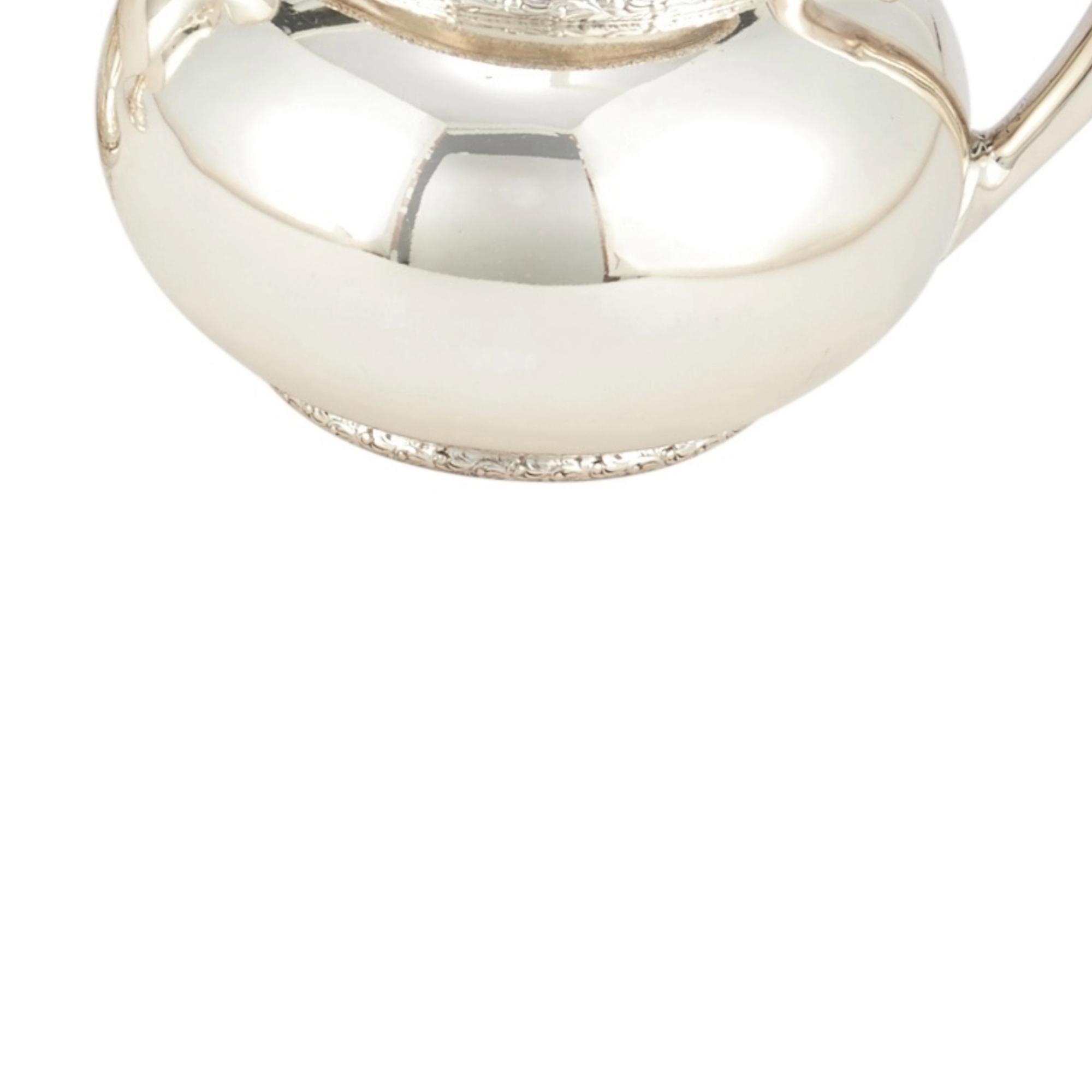 Début du 20ème siècle A Silver Tableware Serveware Pitcher Bon état - En vente à Tarry Town, NY