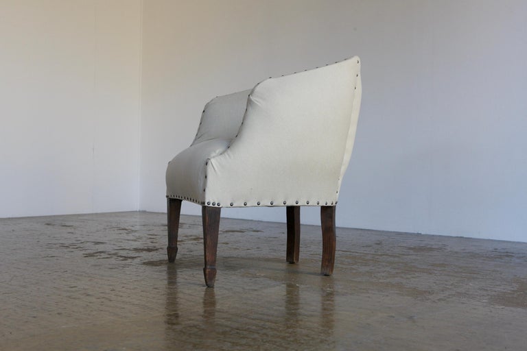 Early 20th Century Studded Tub Chair For Sale at 1stDibs