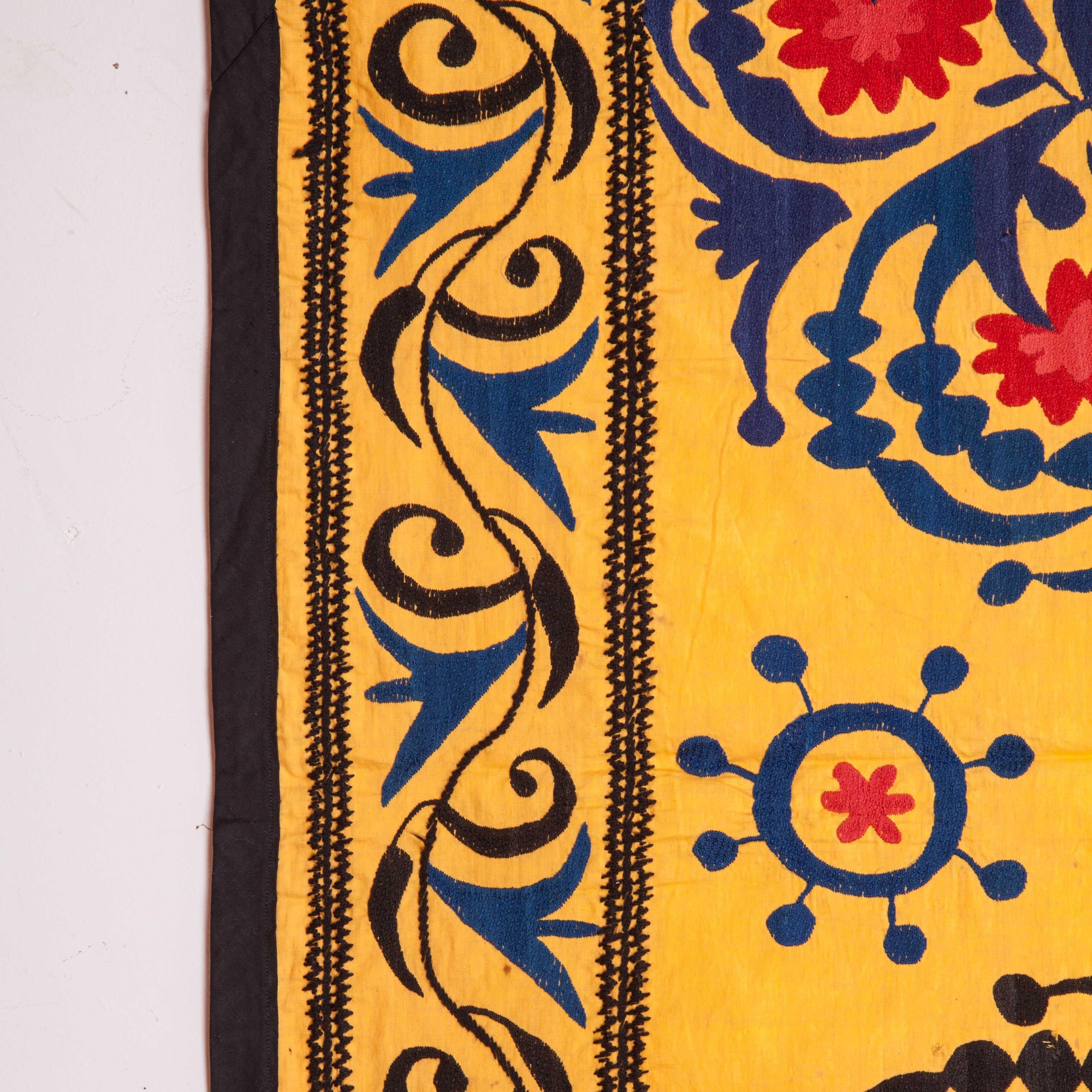 Silk Early 20th Century Suzani from Samarkand, Uzbekistan, Central Asia For Sale