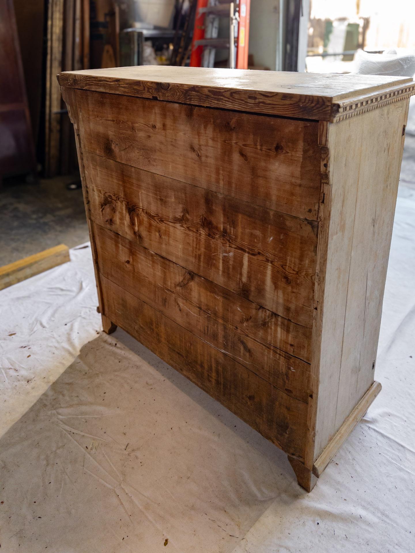 Wood Early 20th Century Swedish Cabinet For Sale
