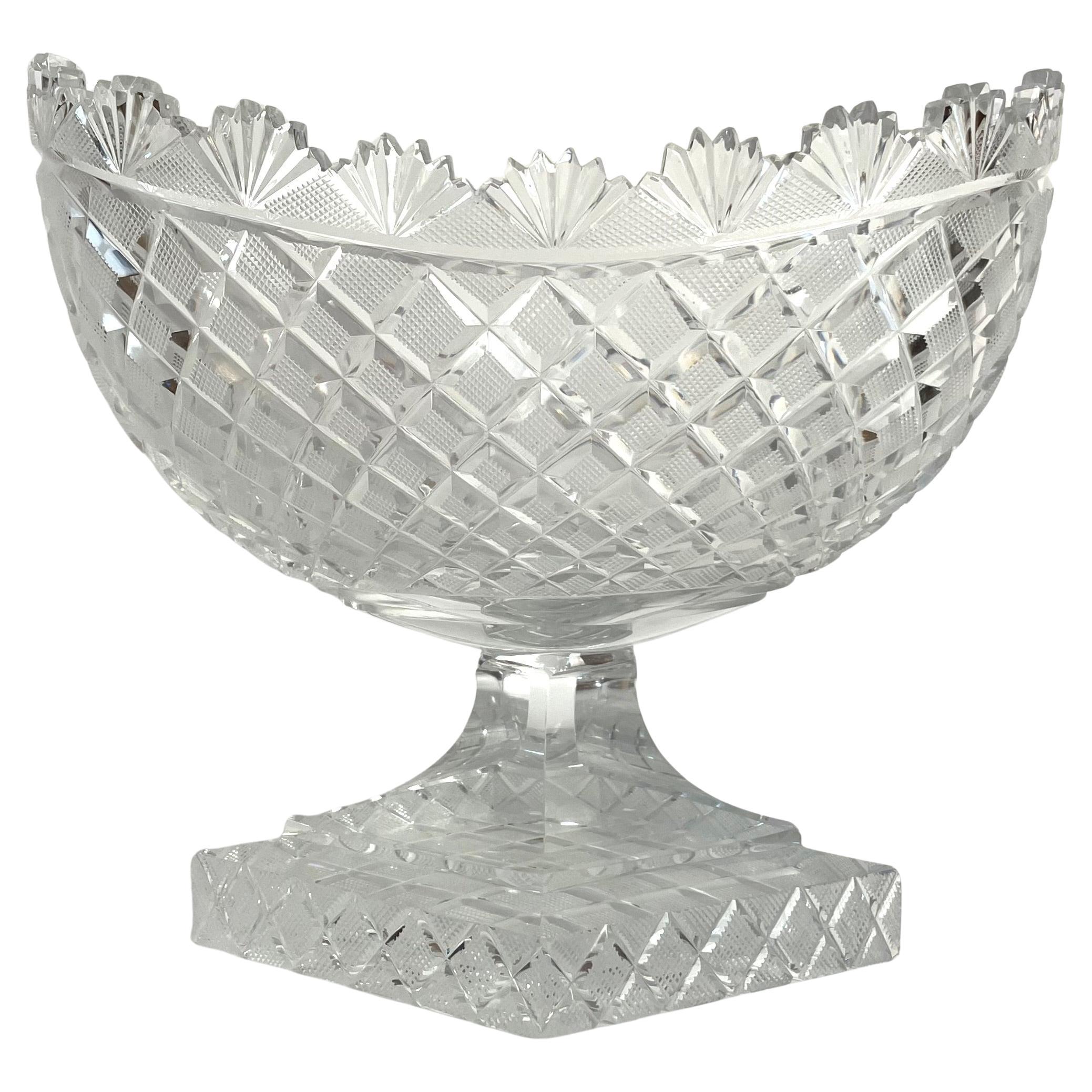 Early 20th Century Swedish Cut Crystal Bowl with Rhomboid Base For Sale