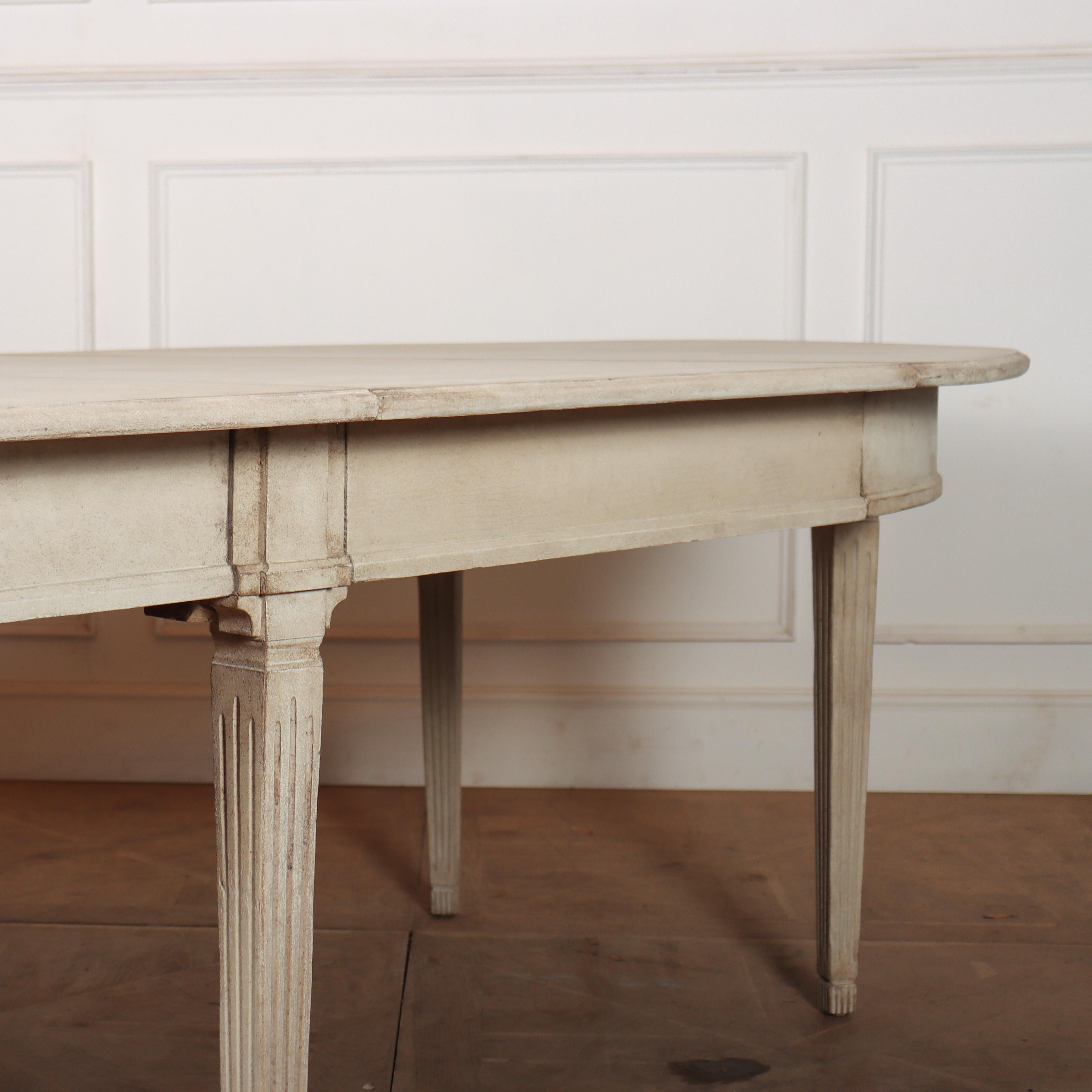 Early 20th Century Swedish Extending Dining Table For Sale 3