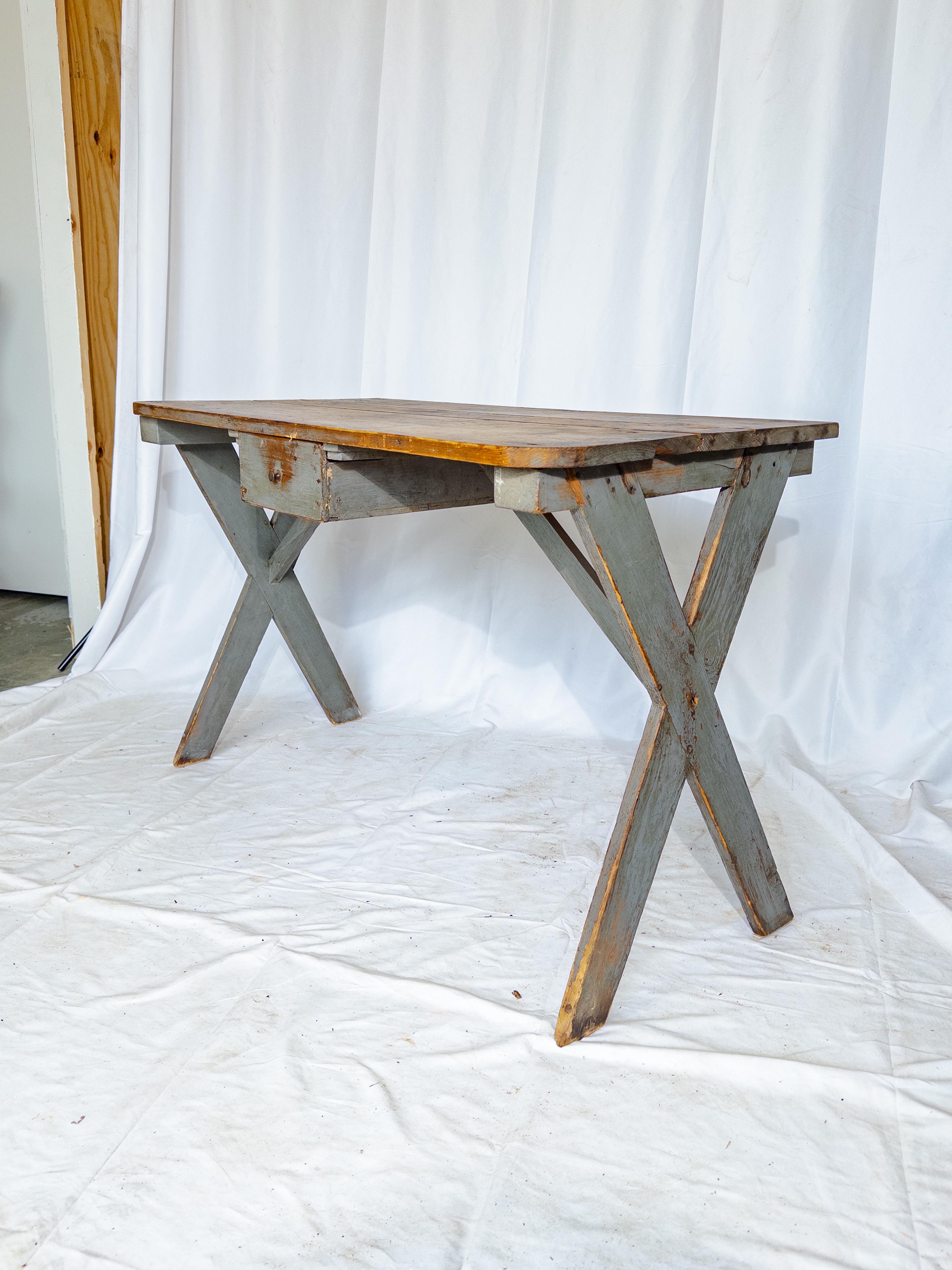 Early 20th Century Swedish Farm Table For Sale 1