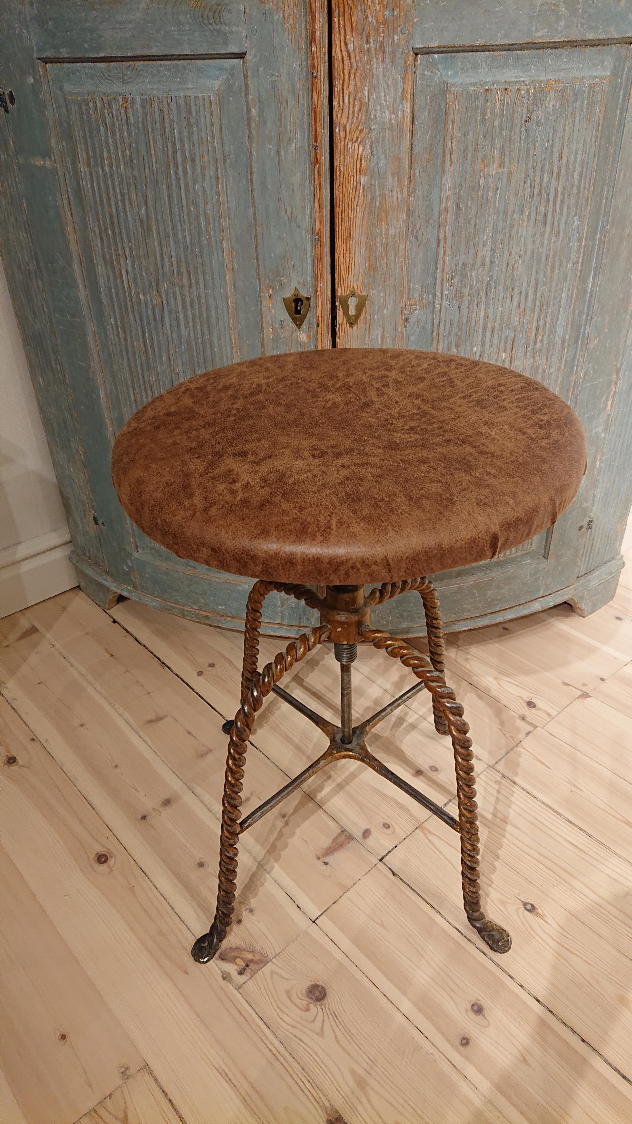 Early 20th Century Swedish Iron Industrial Stool Swedish Antiques For Sale 4